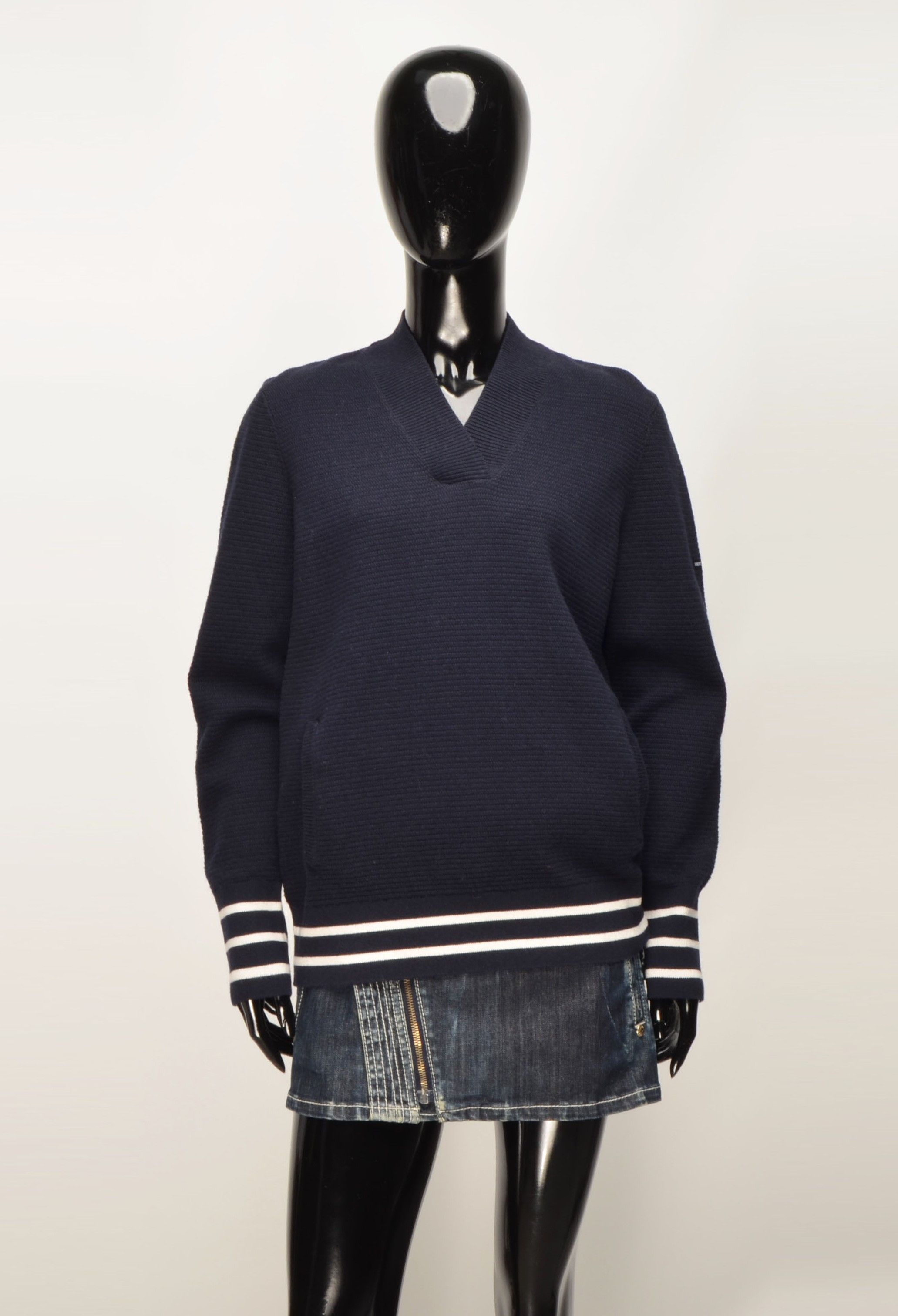 Saint James Vintage Saint James Wool Blend Navy V-Neck Sweater Size S / US 4 / IT 40 - 1 Thumbnail