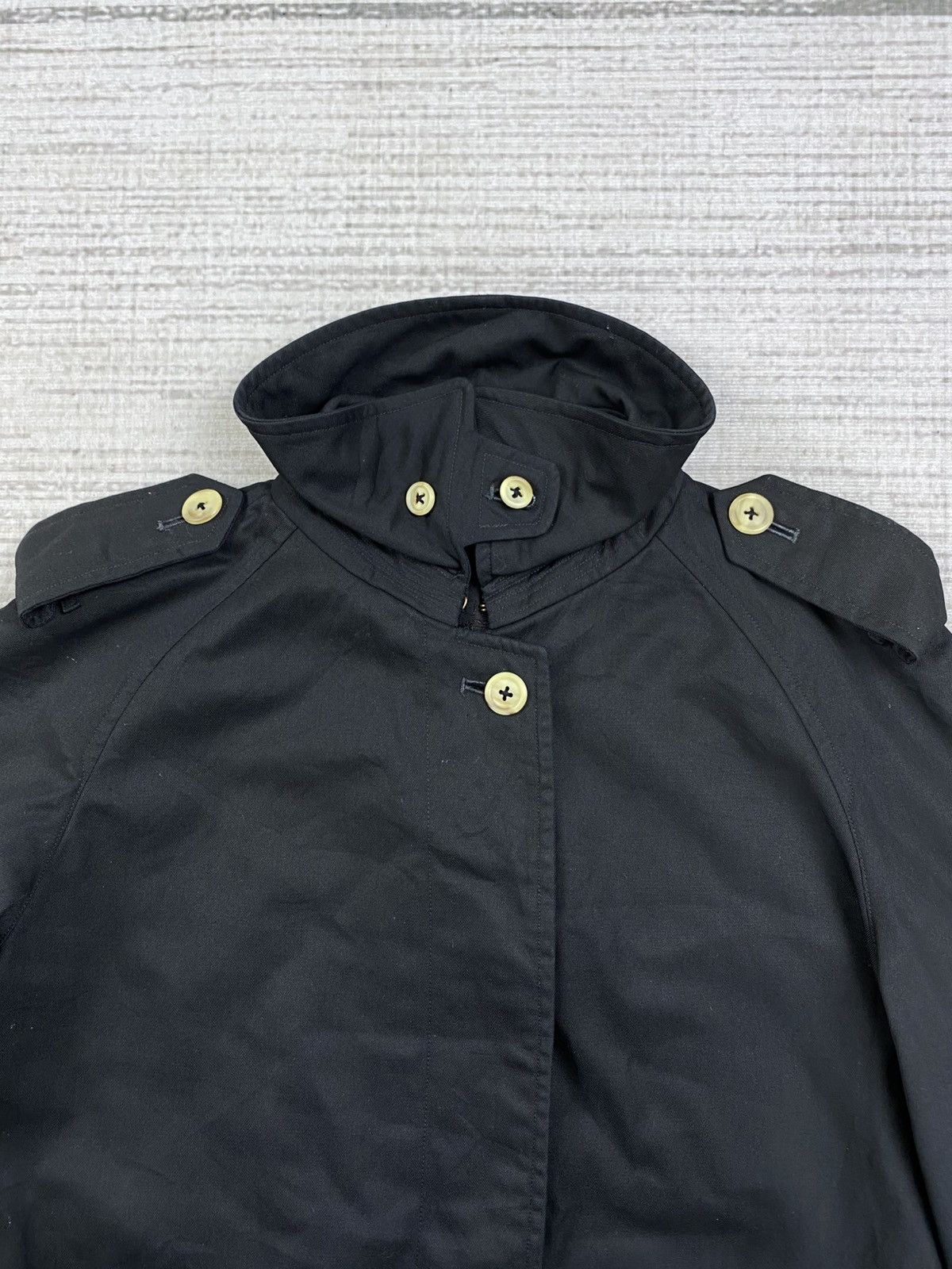 Burberry Vintage Burberry Full Black Trench Coat Size M / US 6-8 / IT 42-44 - 10 Thumbnail