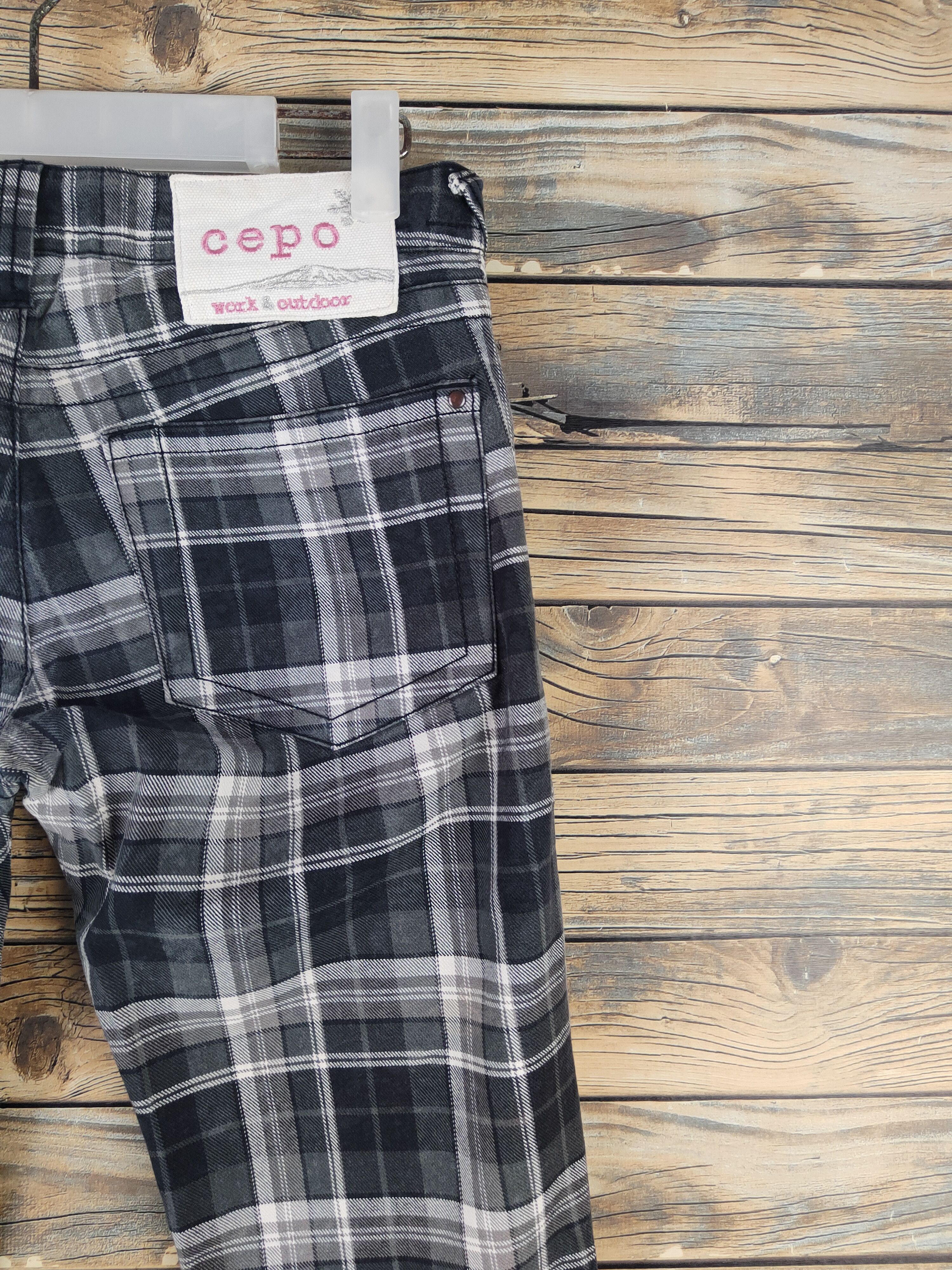 Japanese Brand DL Cepo Black Gray Multipocket Casual Pants #46-060 Size 28" / US 6 / IT 42 - 10 Thumbnail