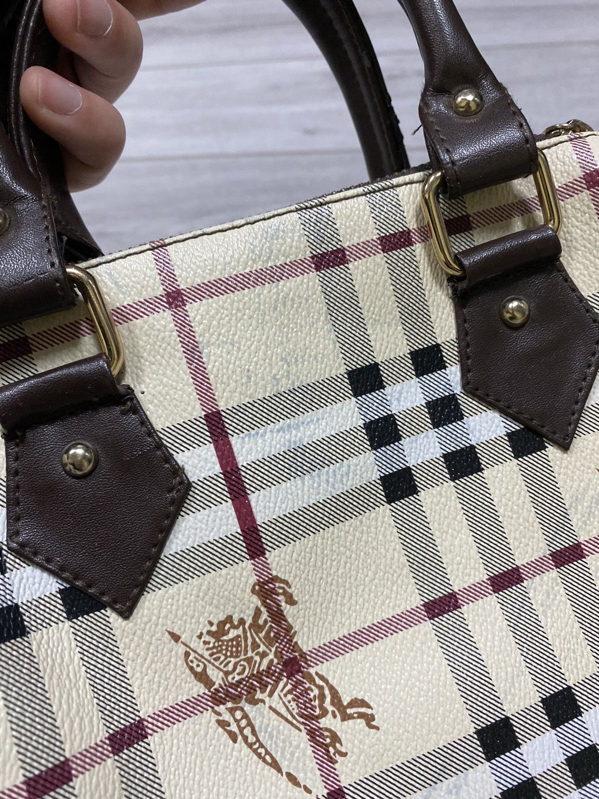 Vintage Burberry nova check monogram handle bag Size ONE SIZE - 7 Thumbnail