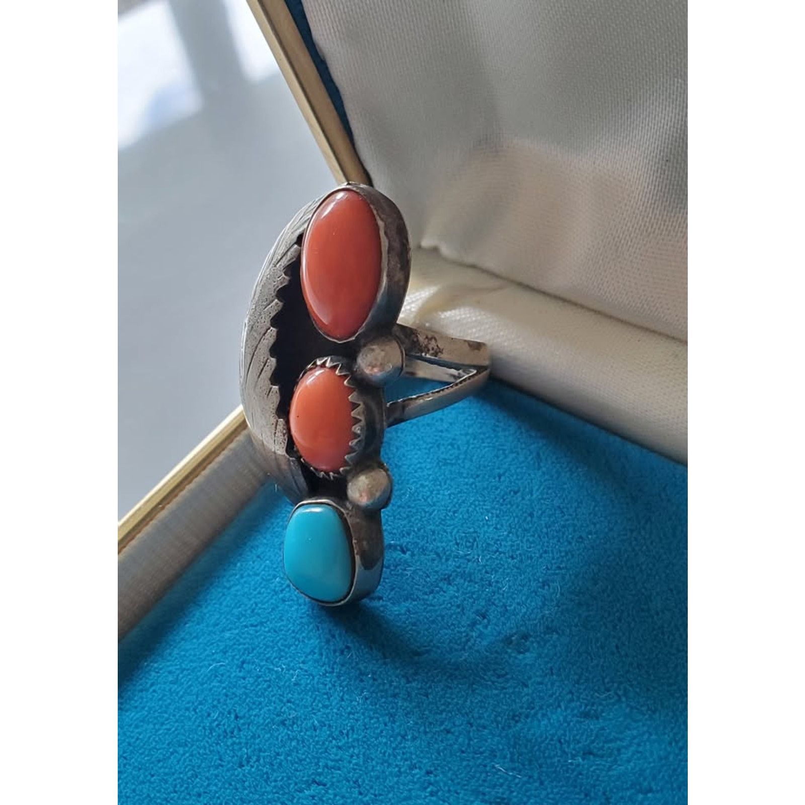 Other Vintage Turquoise and Coral Leaf Sterling Silver Ring Size ONE SIZE - 1 Thumbnail