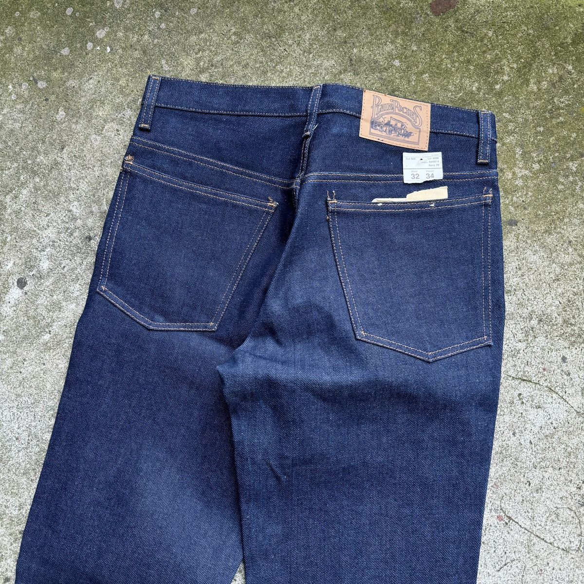Vintage 80s Plain Pockets Raw Denim Flare Jeans Size US 32 / EU 48 - 9 Thumbnail