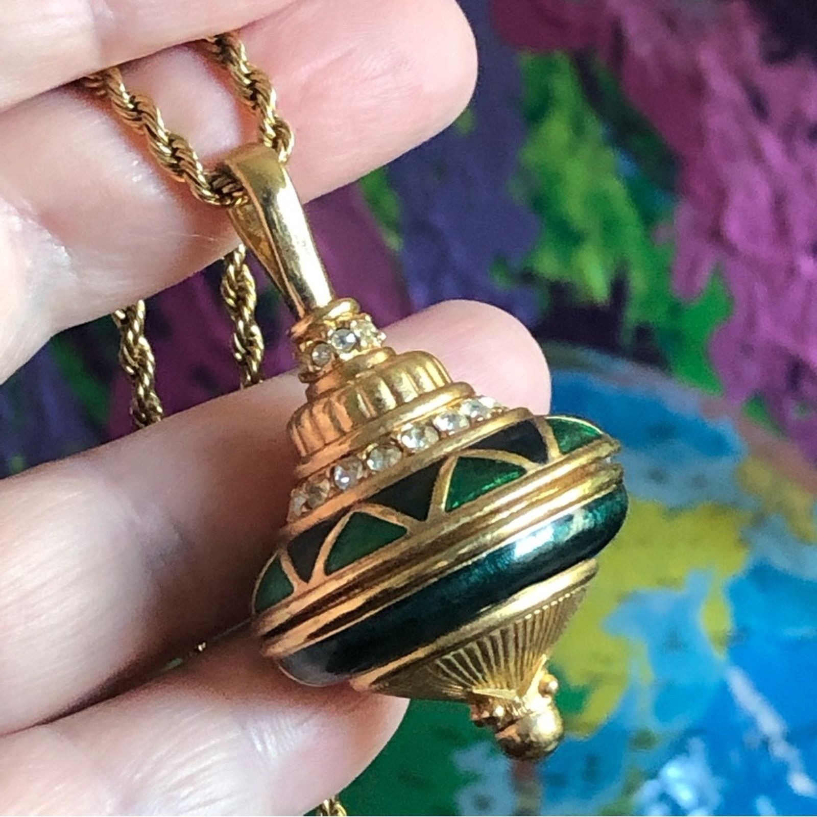 Swarovski Vintage Swarovski enamel crystal ornament dreidel necklac Size ONE SIZE - 8 Thumbnail