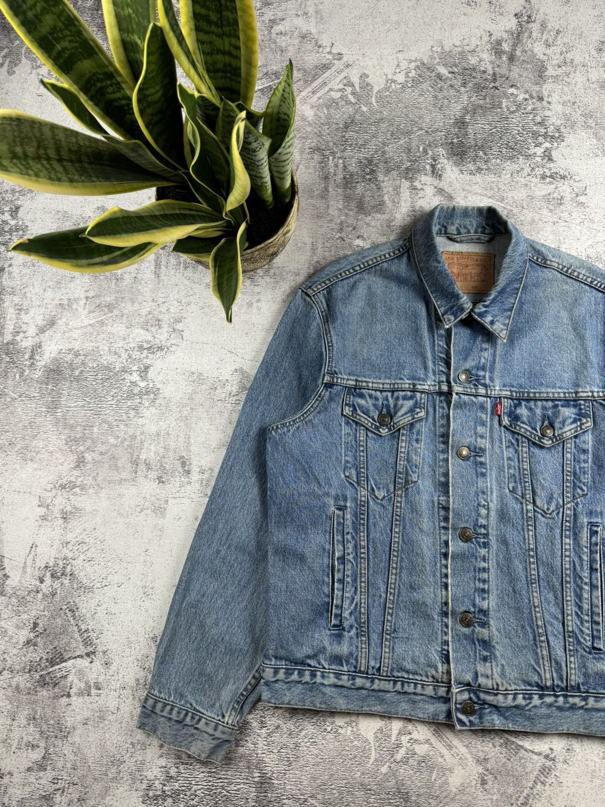 Levi's Levis Trucker Western Blue Men’s Large Pocket Vintage 90s Denim Jeans Jacket Size US L / EU 52-54 / 3 - 4 Thumbnail