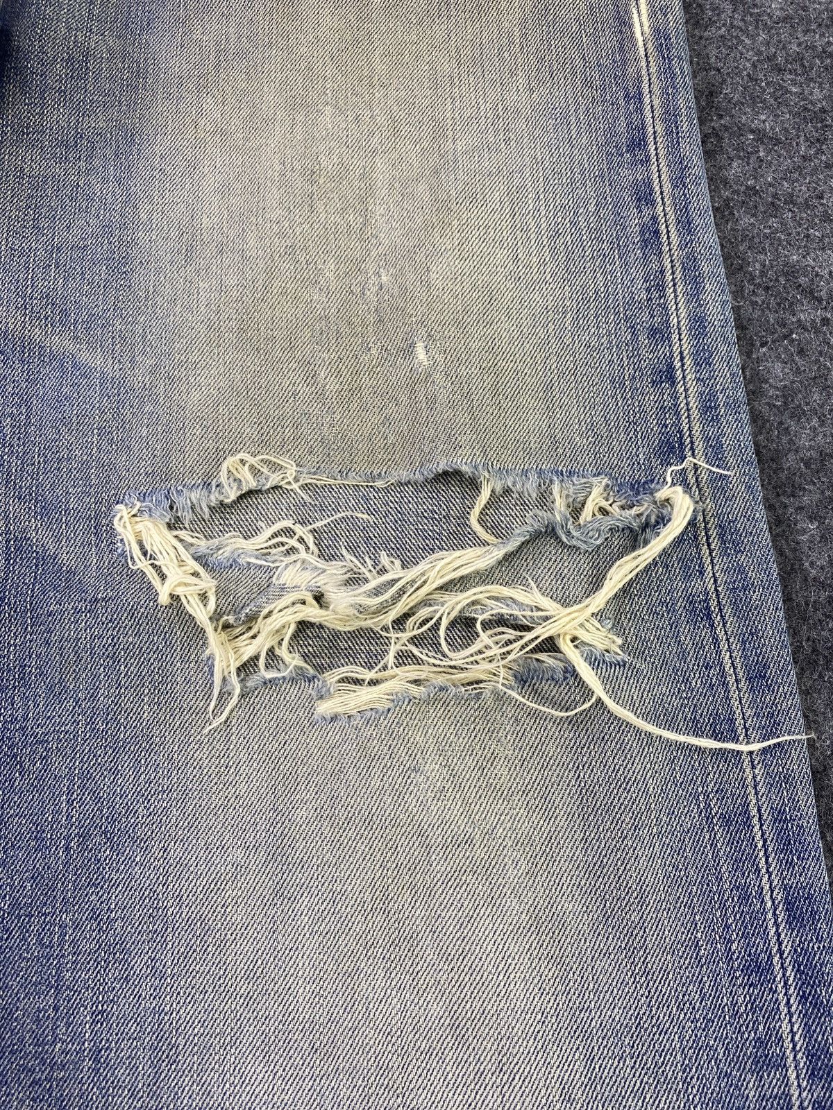 Edwin × Japanese Brand × Jean Edwin 505x Selvedge Distress Blue Wash Denim - J885 Size US 33 - 12 Thumbnail