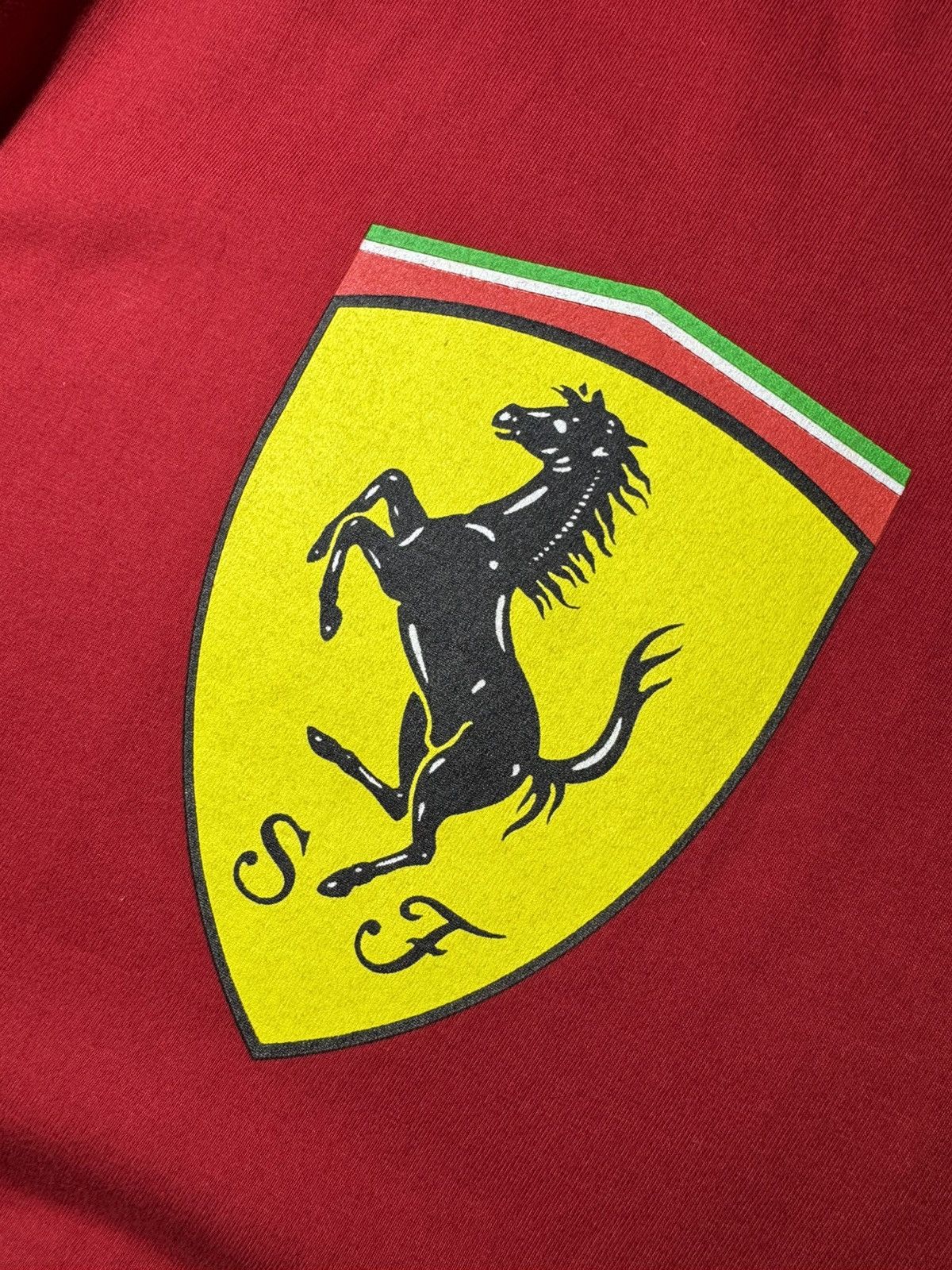 Ferrari Vintage 1999 Ferrari F1 Racing 90s Big Logo T-Shirt Red Size US L / EU 52-54 / 3 - 4 Thumbnail