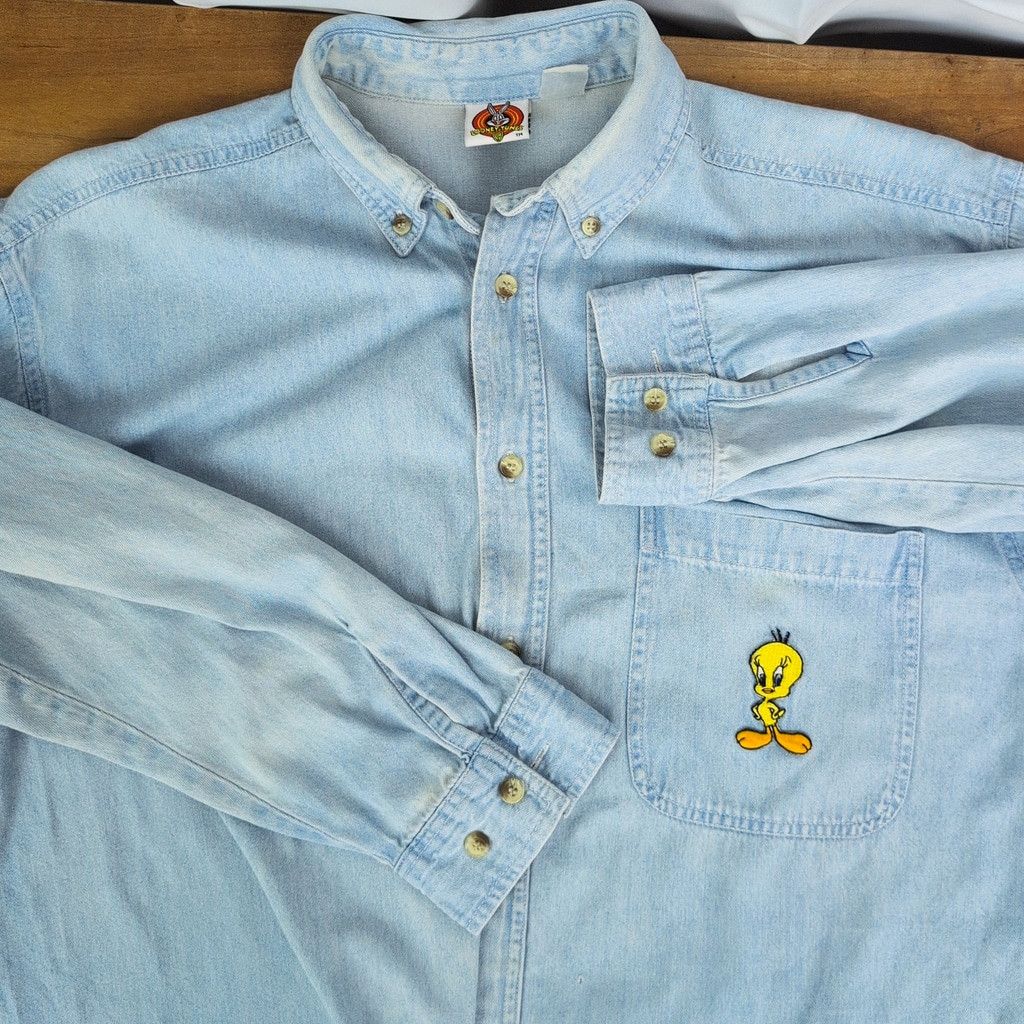 Warner Bros Y2k Looney Tunes Tweety Distressed Denim Shirt Size US L / EU 52-54 / 3 - 1 Thumbnail