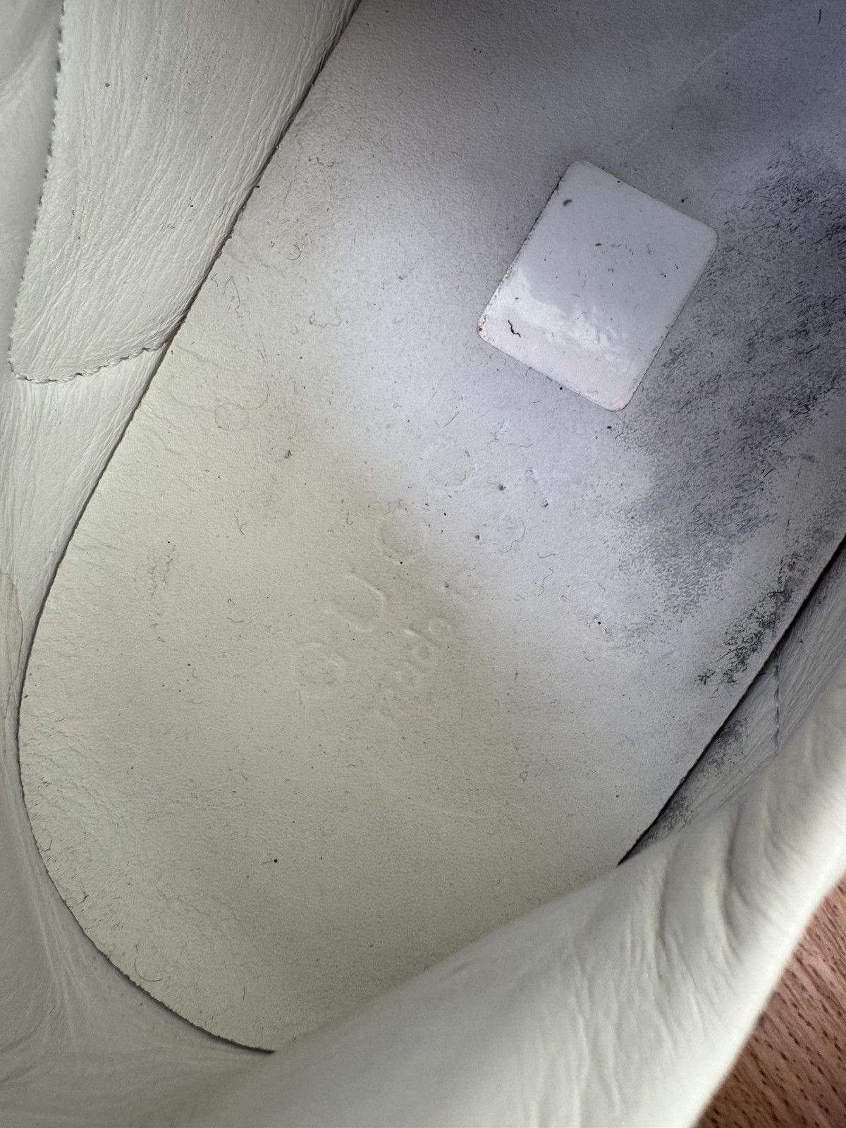 Gucci Gucci Tiger patch Sneakers Size US 8 / EU 41 - 15 Thumbnail