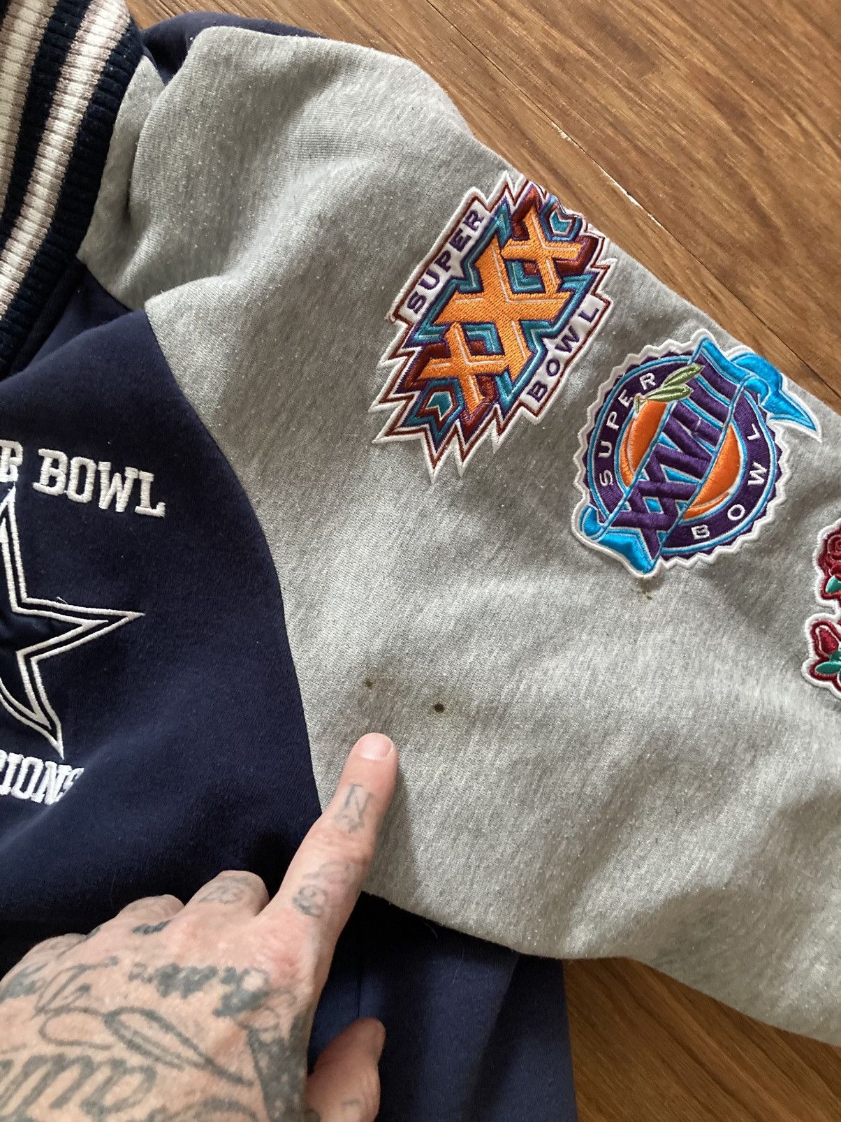 NFL Mens Dallas Cowboys jacket Size US L / EU 52-54 / 3 - 7 Thumbnail