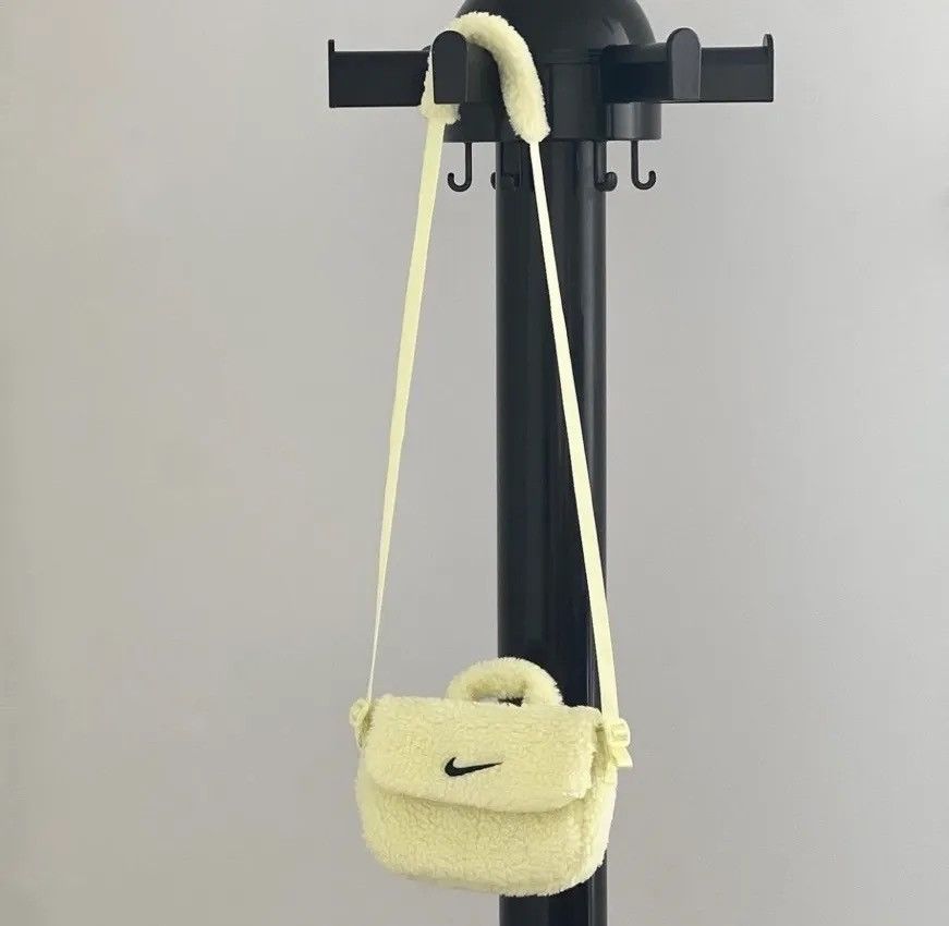 Nike NIKE Faux Fur Cross Body Bag Size ONE SIZE - 21 Thumbnail