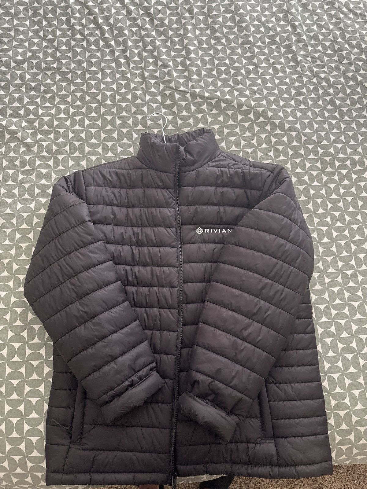 Other Rivian - Employee Puffer Jacket Size US M / EU 48-50 / 2 - 1 Thumbnail