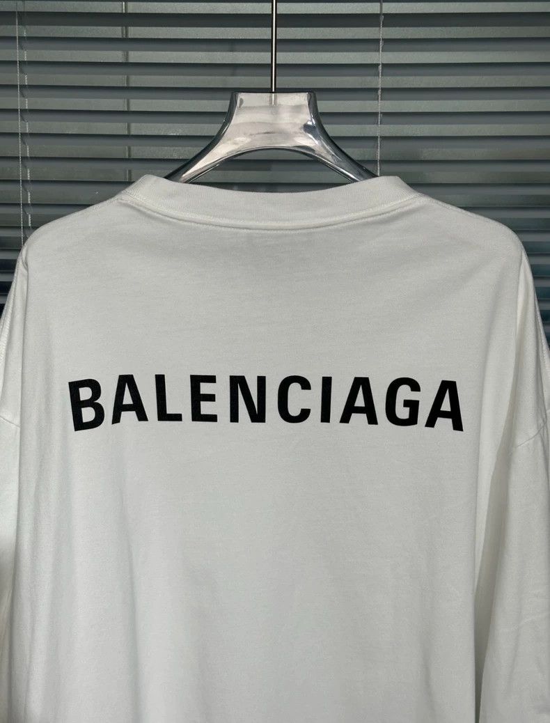 Balenciaga Balenciaga Front and back monogram printed logo short slee Size US L / EU 52-54 / 3 - 2 Thumbnail