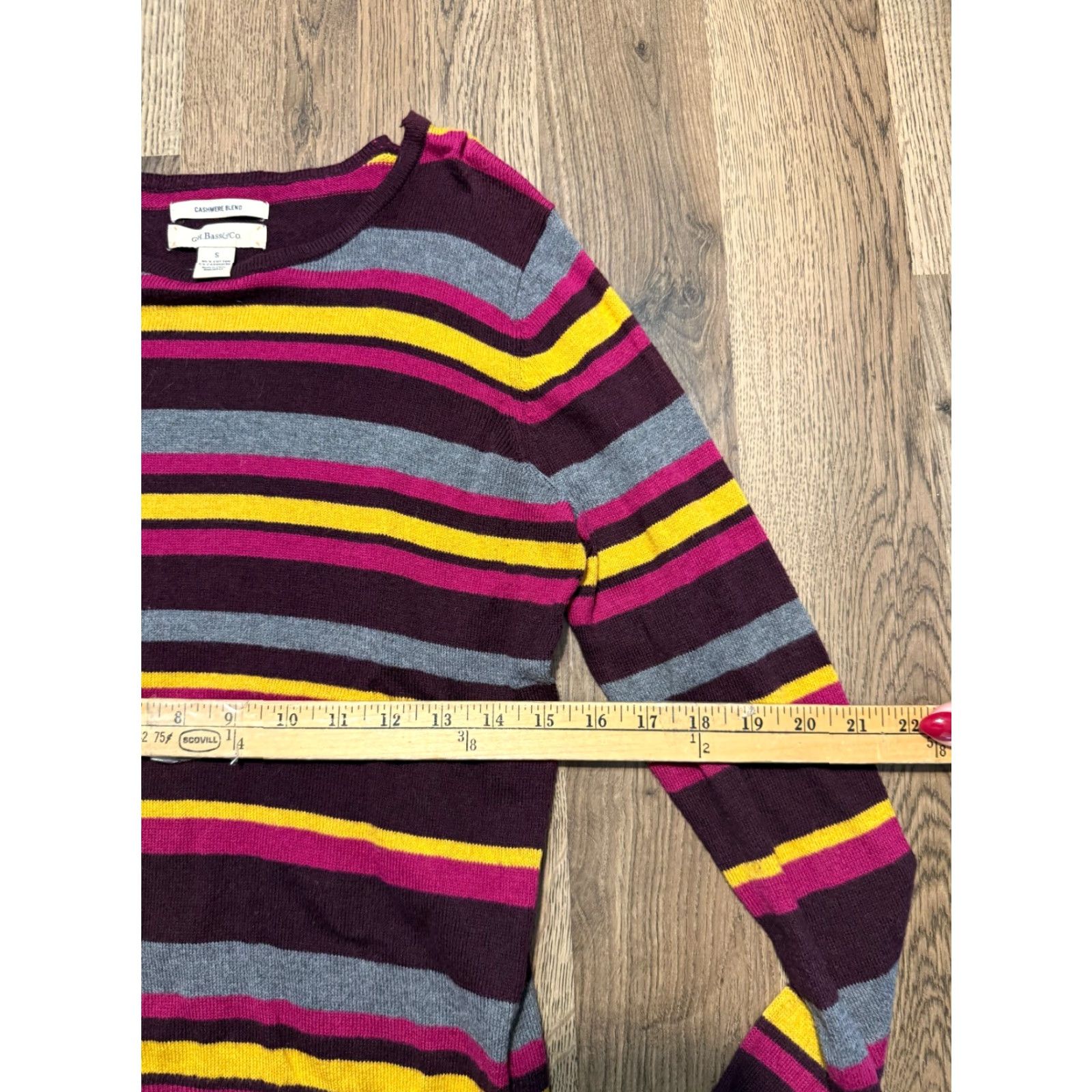 Vintage G.H. Bass & Co. Shirt Women S Pink Yellow Grey Red Striped Cashmere Blend - Casual, Long Sleeve, Regular Fit, T-Shirt Size S / US 4 / IT 40 - 7 Thumbnail