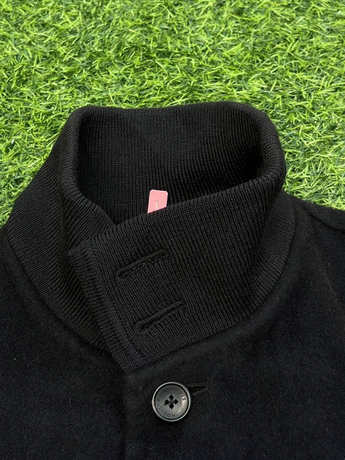 Louis Vuitton Louis Vuitton Black Wool Button-Front Jacket Size US M / EU 48-50 / 2 - 3 Thumbnail