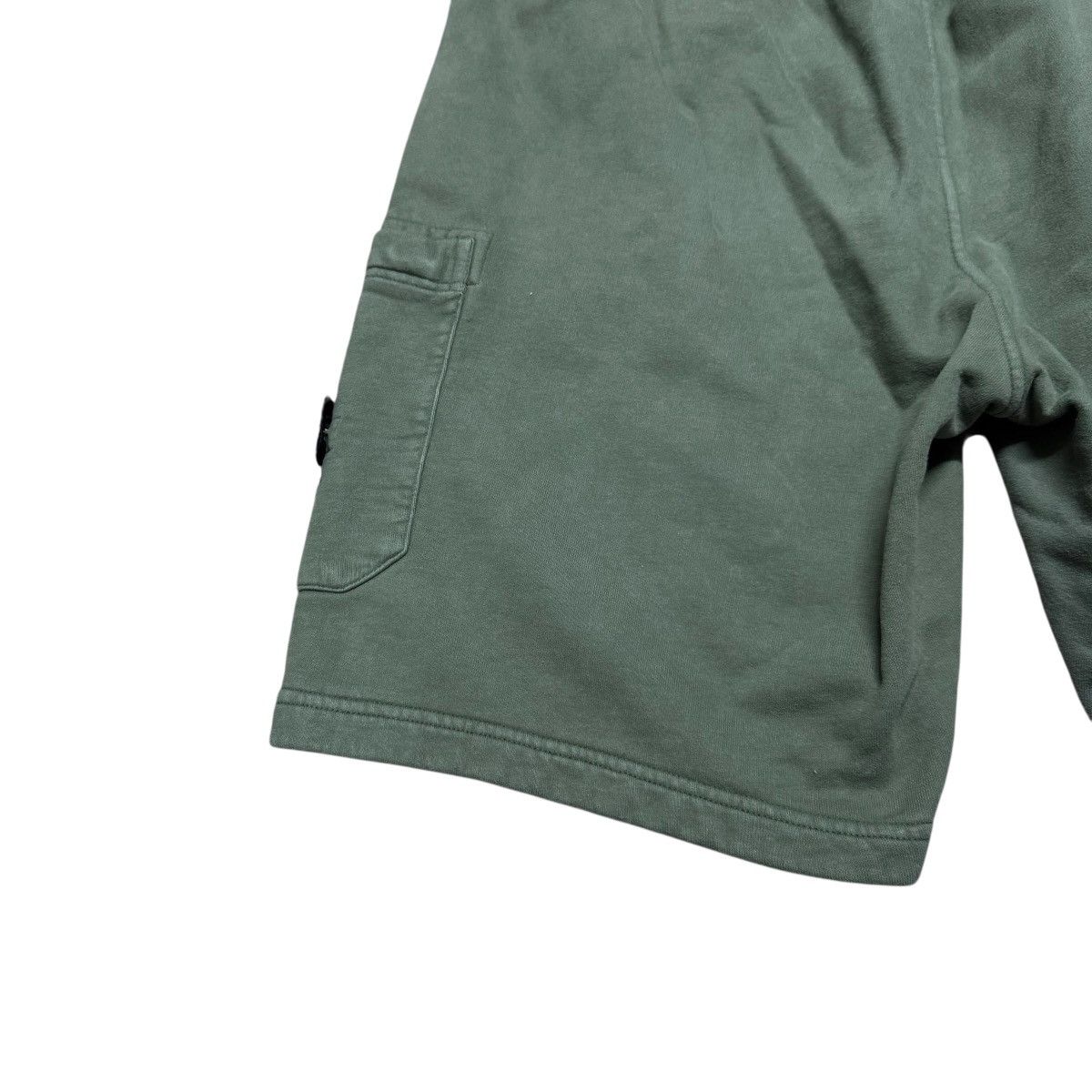 Stone Island Stone Island Shorts Pants Size US 34 / EU 50 - 10 Thumbnail