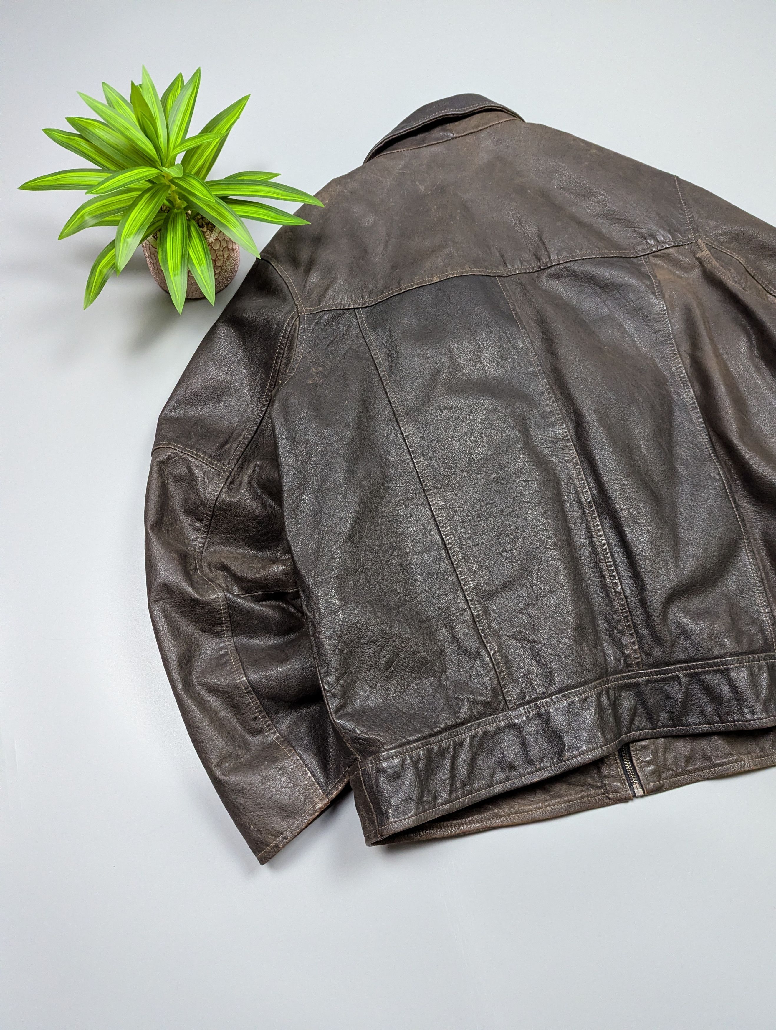 Vintage TRAPPER Mens Brown Multi-Pocket Leather Vintage Biker Jacket Size US XL / EU 56 / 4 - 22 Thumbnail