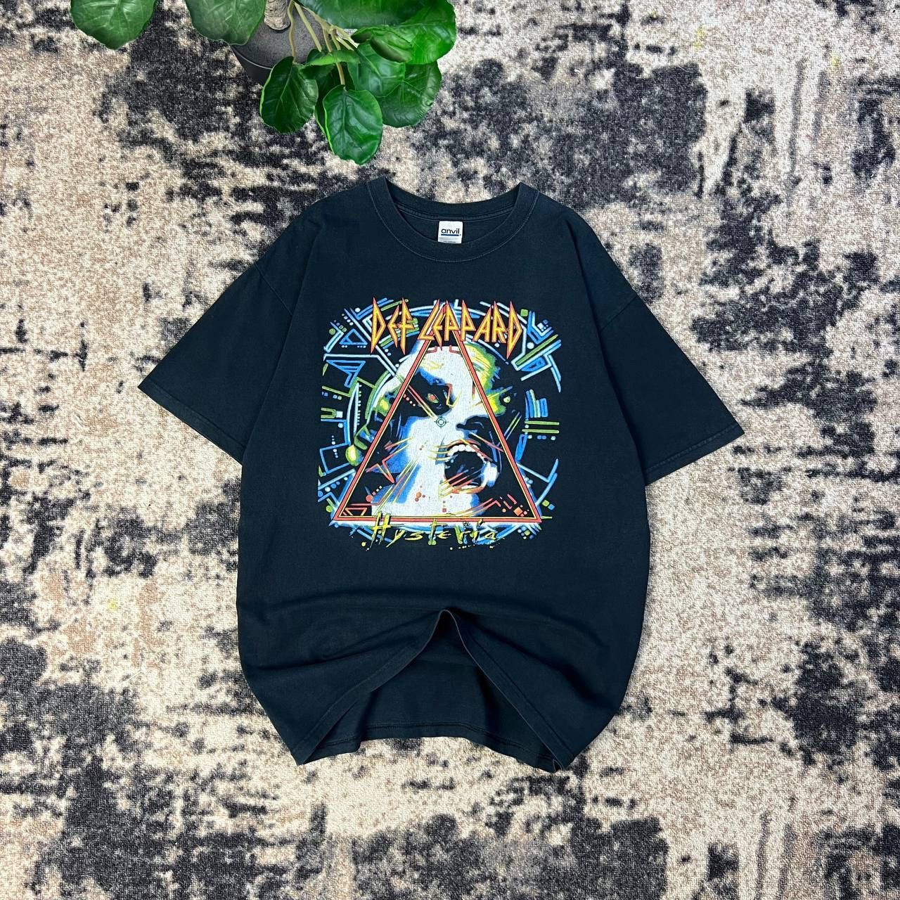 Def Leppard Def Leppard Vintage Y2K Big Logo Rock Band T-Shirt 1TS54 Size US XL / EU 56 / 4 - 1 Thumbnail