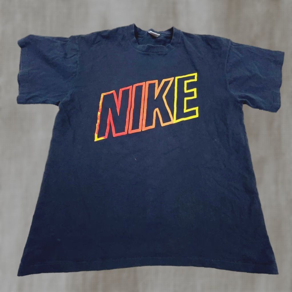 Nike VINTAGE Nike Shirt Men XL Black Tee Spell Out Neon Single Stitch 90s USA Made Shirt Size US XL / EU 56 / 4 - 1 Thumbnail
