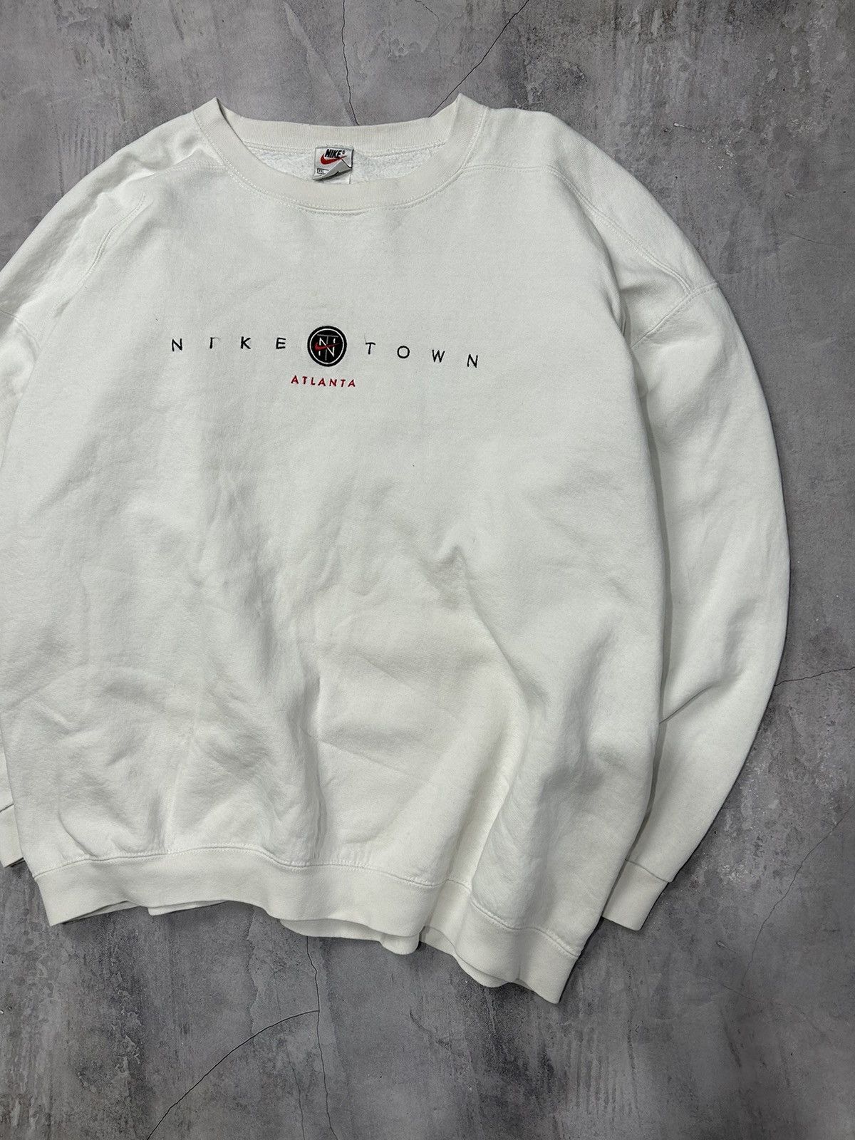 Nike × Vintage Nike vintage Sweatshirt Town County big logo Size US XL / EU 56 / 4 - 2 Thumbnail