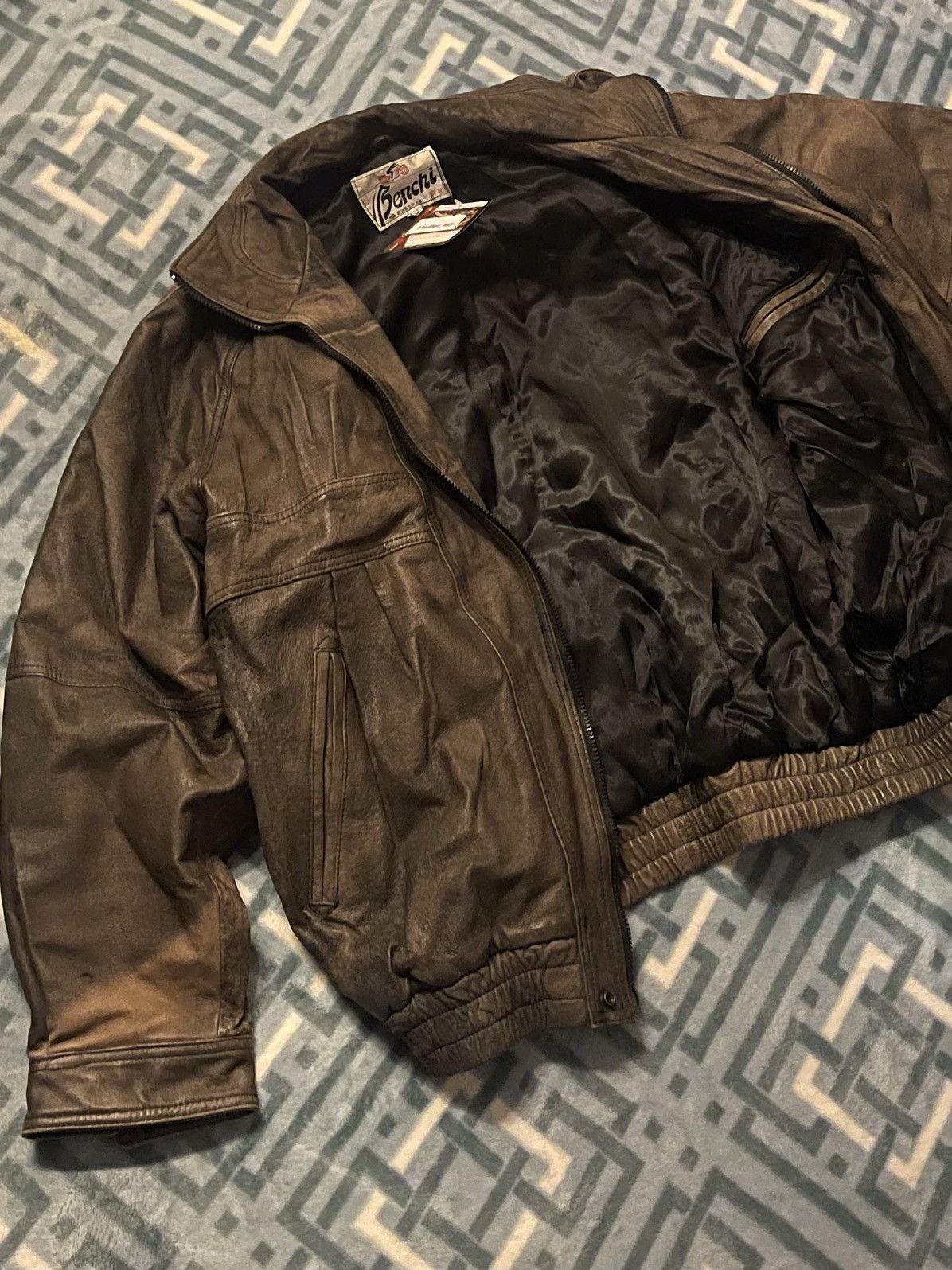 Vintage Weathered Leather Jacket Size US M / EU 48-50 / 2 - 6 Thumbnail