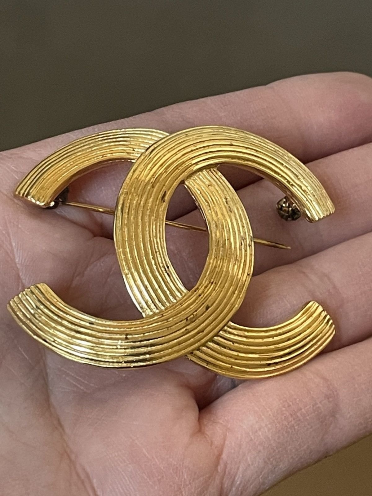 Chanel CHANEL CC BROOCH Size ONE SIZE - 8 Thumbnail