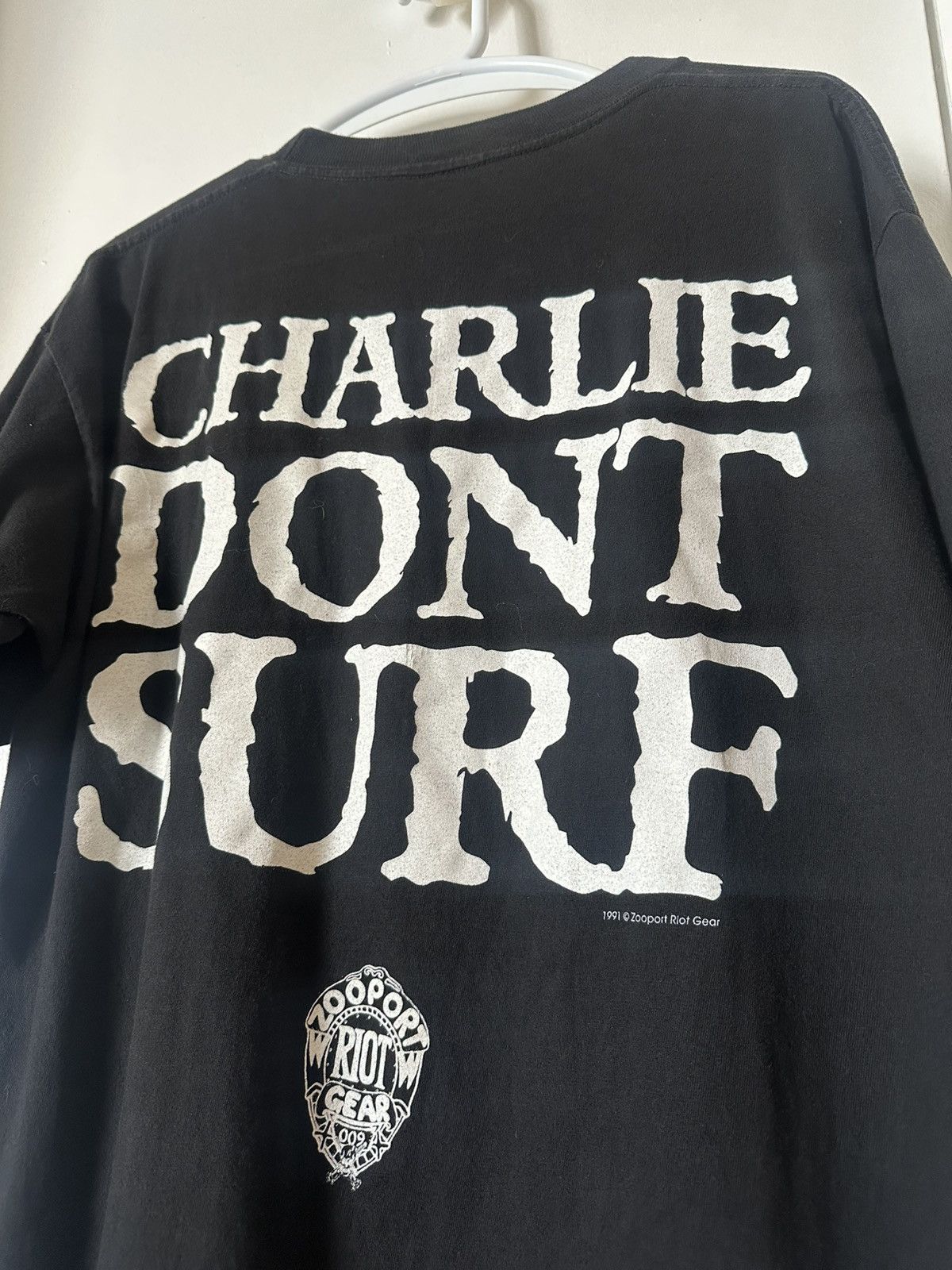 Vintage Charles Manson “charlie dont surf” t shirt Size US XL / EU 56 / 4 - 8 Thumbnail