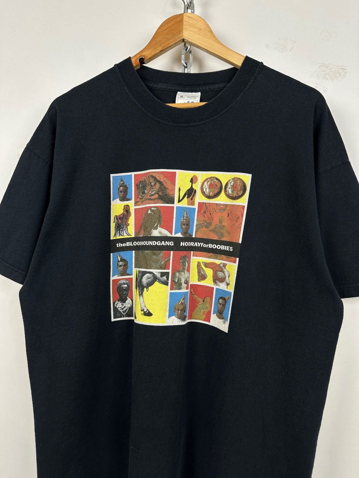 Band Tees 2000 Vintage The Bloodhound Gang Hooray For Boobies T-Shirt Size US XL / EU 56 / 4 - 4 Thumbnail