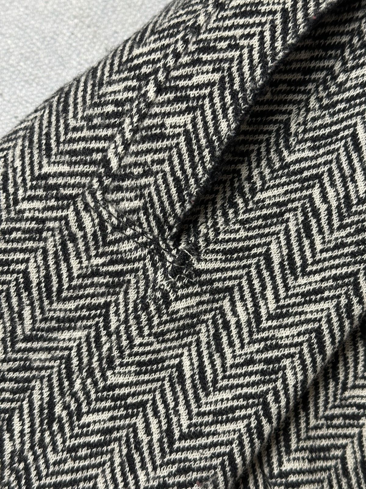Weekend Max Mara Vintage Max Mara Weekend Herringbone Wool Coat Rare Classic Size M / US 6-8 / IT 42-44 - 11 Thumbnail