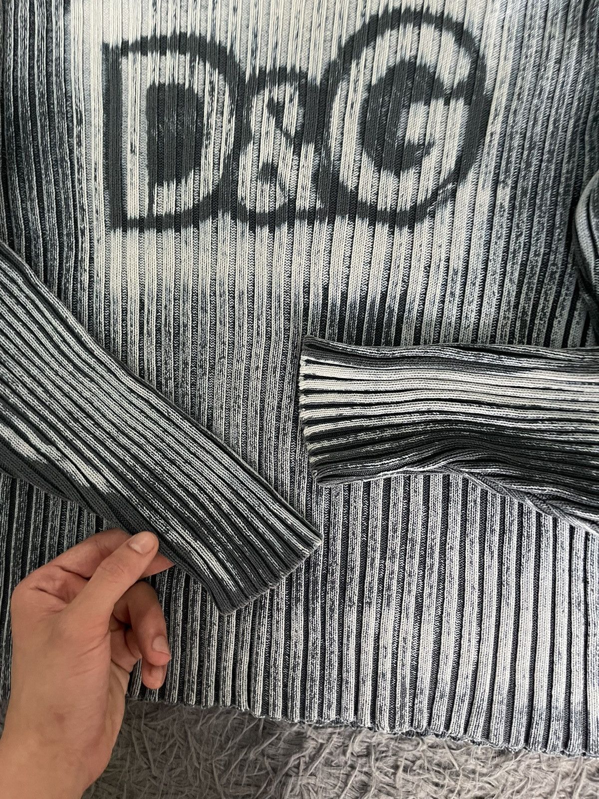 Dolce & Gabbana D&G archive Y2K ribbed knit sweater