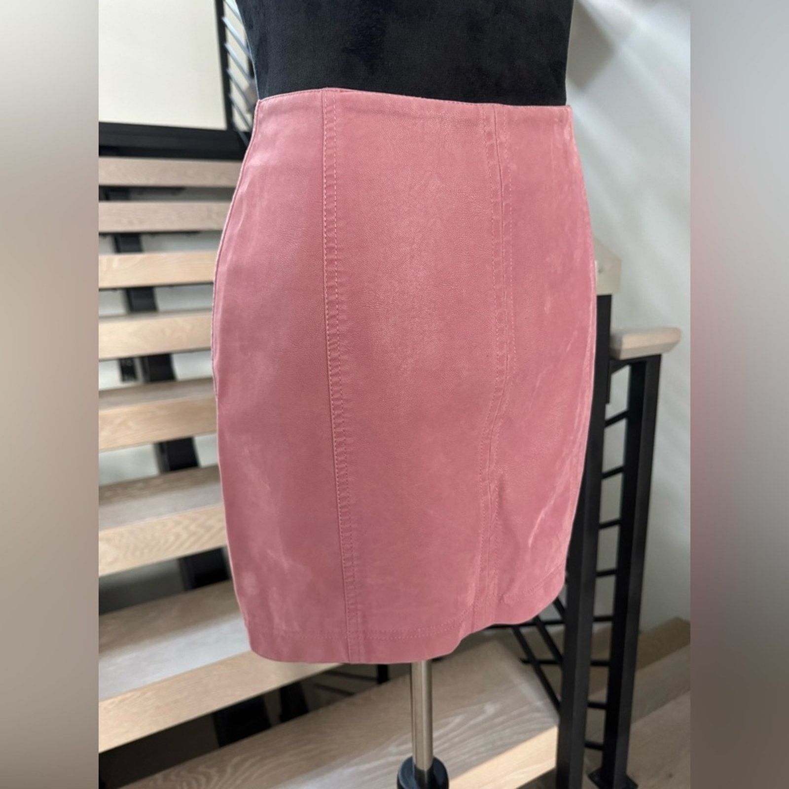 Other New Vegan Suede Blush Mini Skirt size 0 Size 23" - 4 Thumbnail