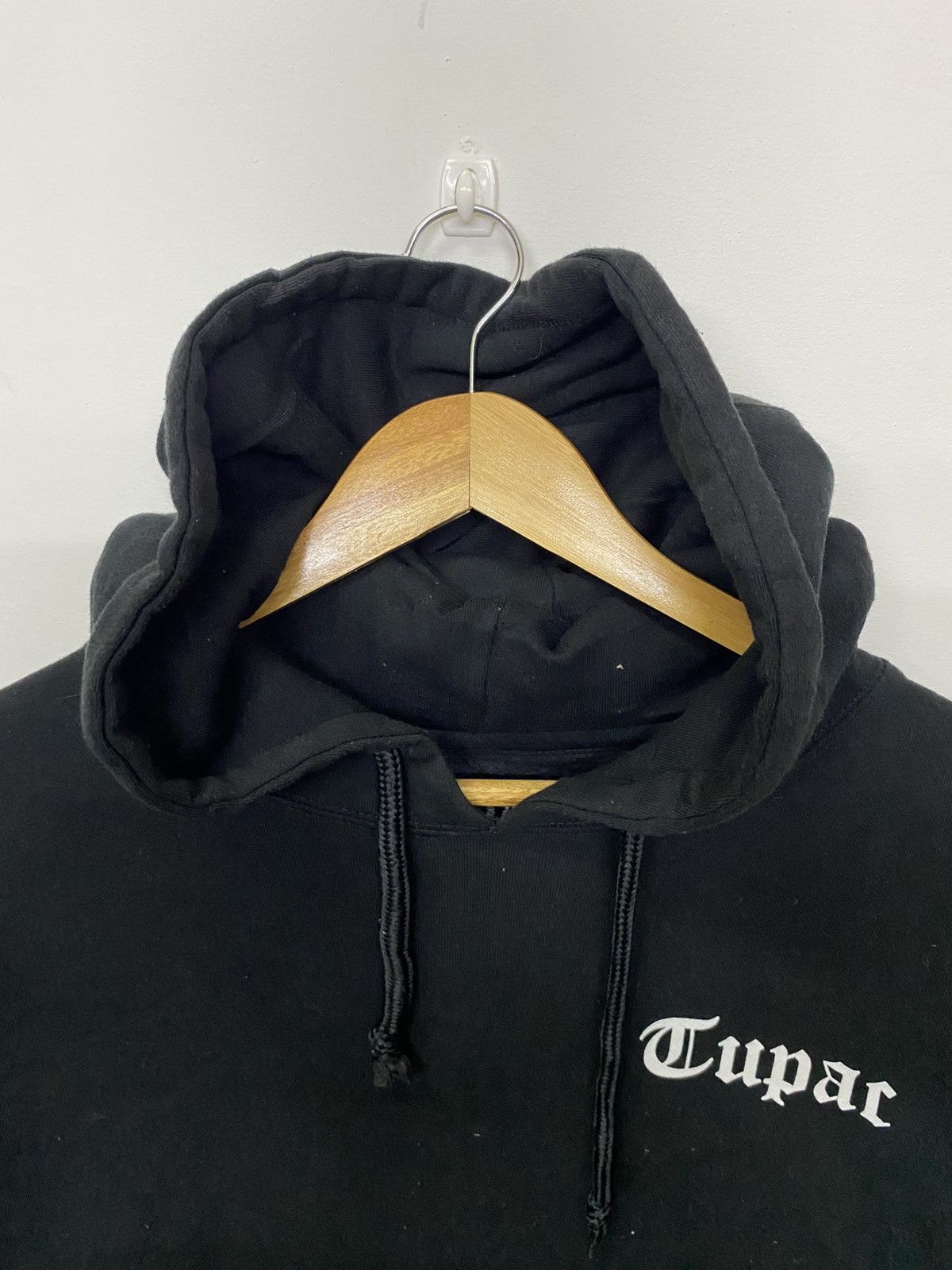 Rap Tees Tupac Big Print On Back Hoodie Sweatshirt Size US M / EU 48-50 / 2 - 5 Thumbnail
