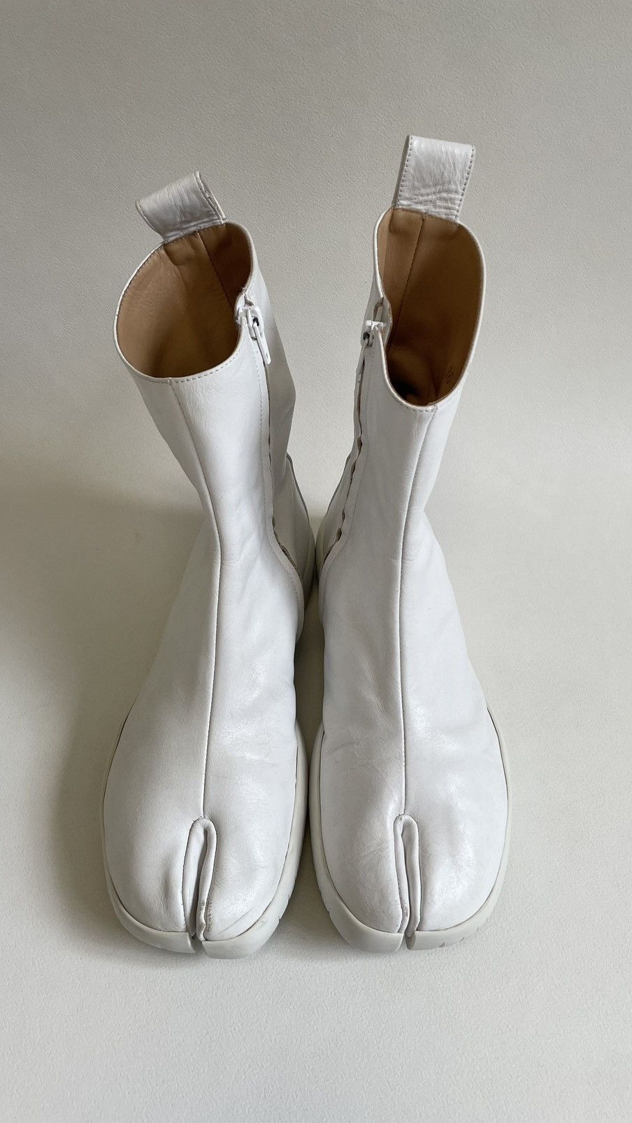 Maison Margiela White Leather Scuba Tabi Boots / Sneakers Size US 7 / IT 37 - 7 Thumbnail