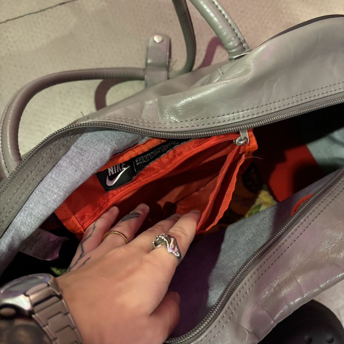 Nike × Vintage Vintage y3k bag nike sport bag Size ONE SIZE - 12 Thumbnail