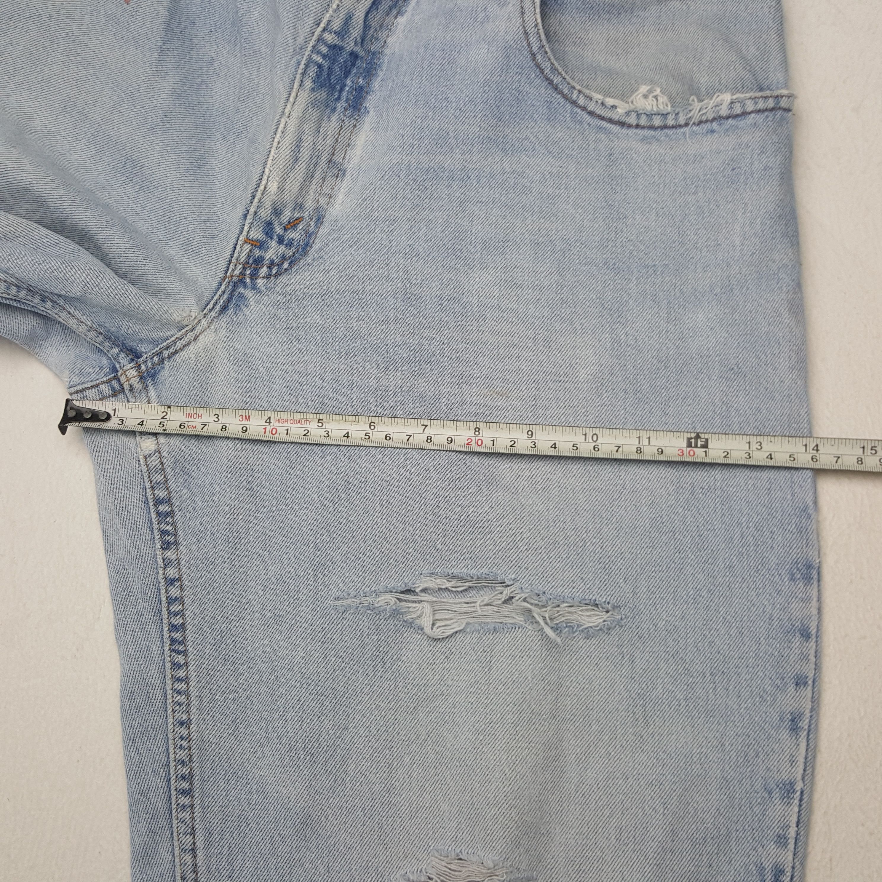Levi's × Vintage Vintage Levi's 560 Distressed Style Denim Jeans Size US 32 / EU 48 - 9 Thumbnail