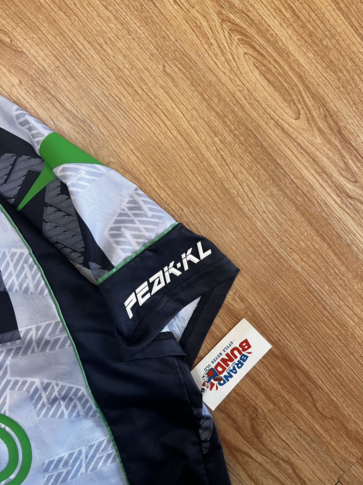 Other Peak.KL x Diadora x Grab x Lahlahland Size US XL / EU 56 / 4 - 4 Thumbnail