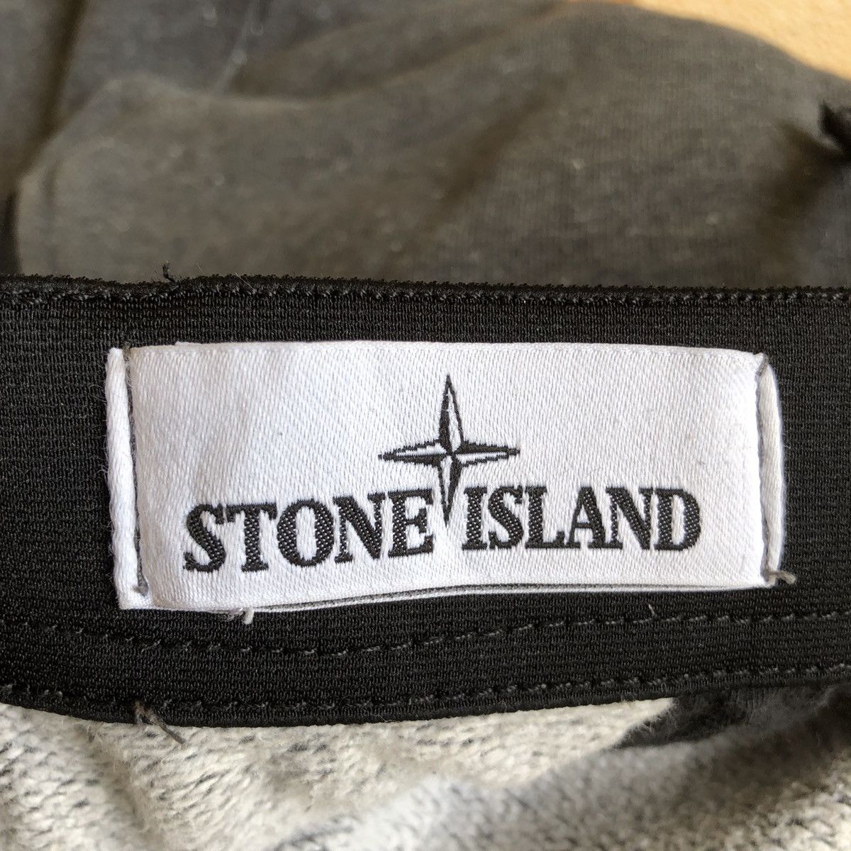 Stone Island autumn/winter 2016 STONE ISLAND distressed style sweatpant Size US 36 / EU 52 - 18 Thumbnail