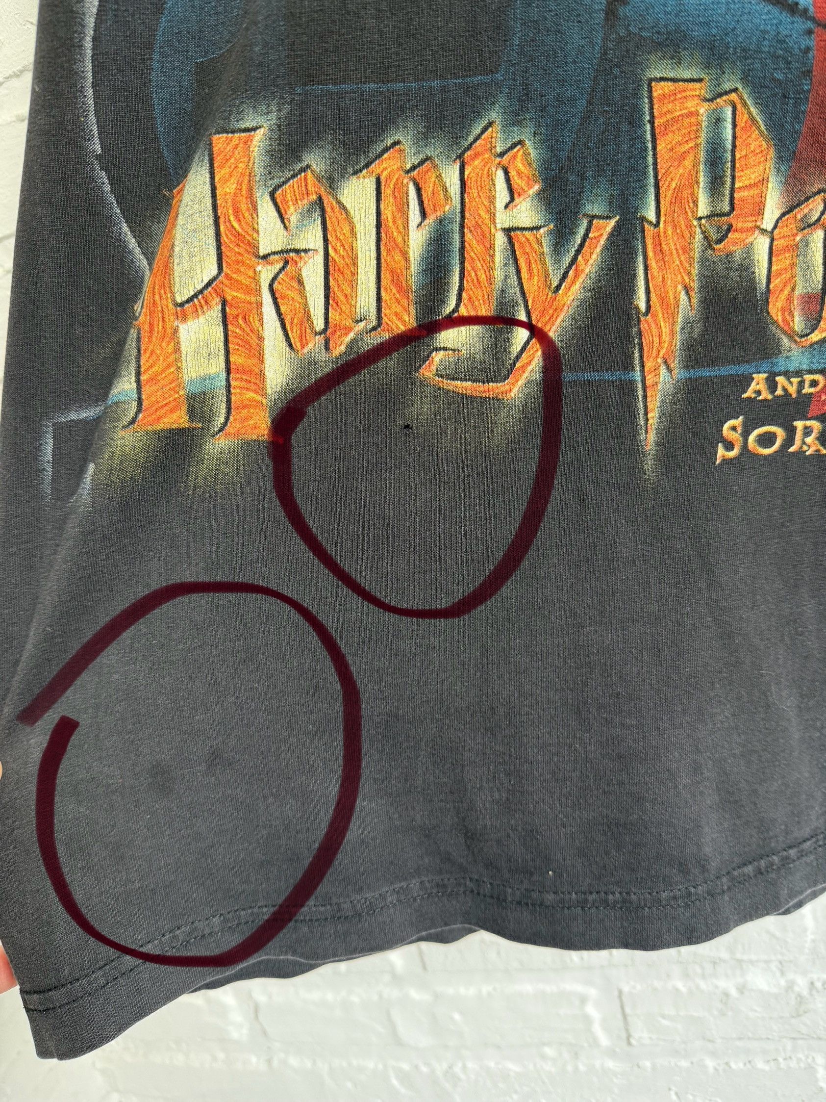 Vintage Vintage 2001 Harry Potter and the sorcerer's stone t-shirt Size US L / EU 52-54 / 3 - 6 Thumbnail