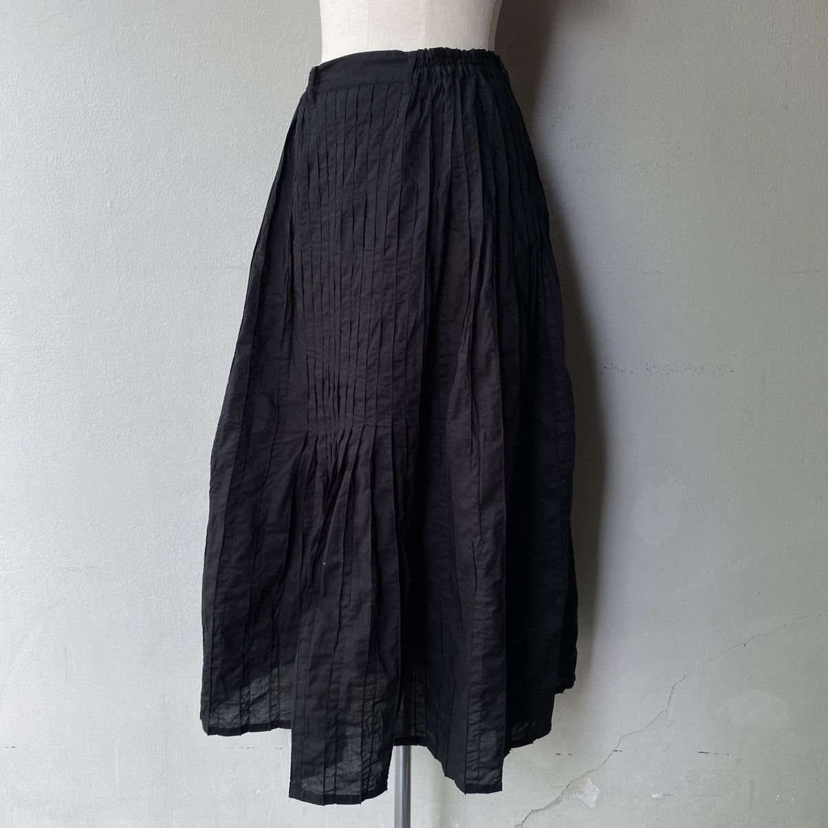 Hai Sporting Gear Hai Sporting Gear Black Pleated Long Skirt Size 26" / US 2 / IT 38 - 8 Thumbnail