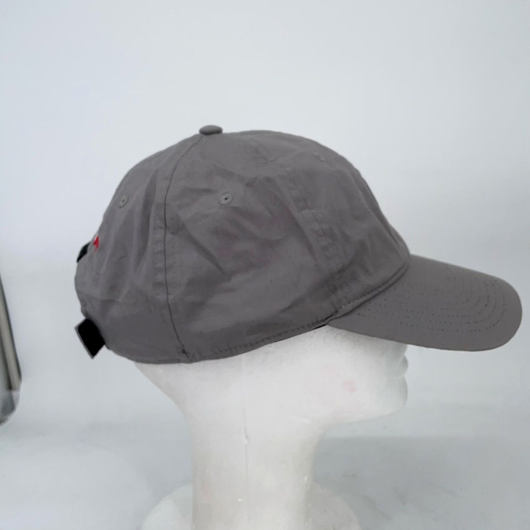 Titleist Titleist Golf Hat Cap TSR Strap Back Gray Performance Embroidered Patch Mens Size ONE SIZE - 4 Thumbnail