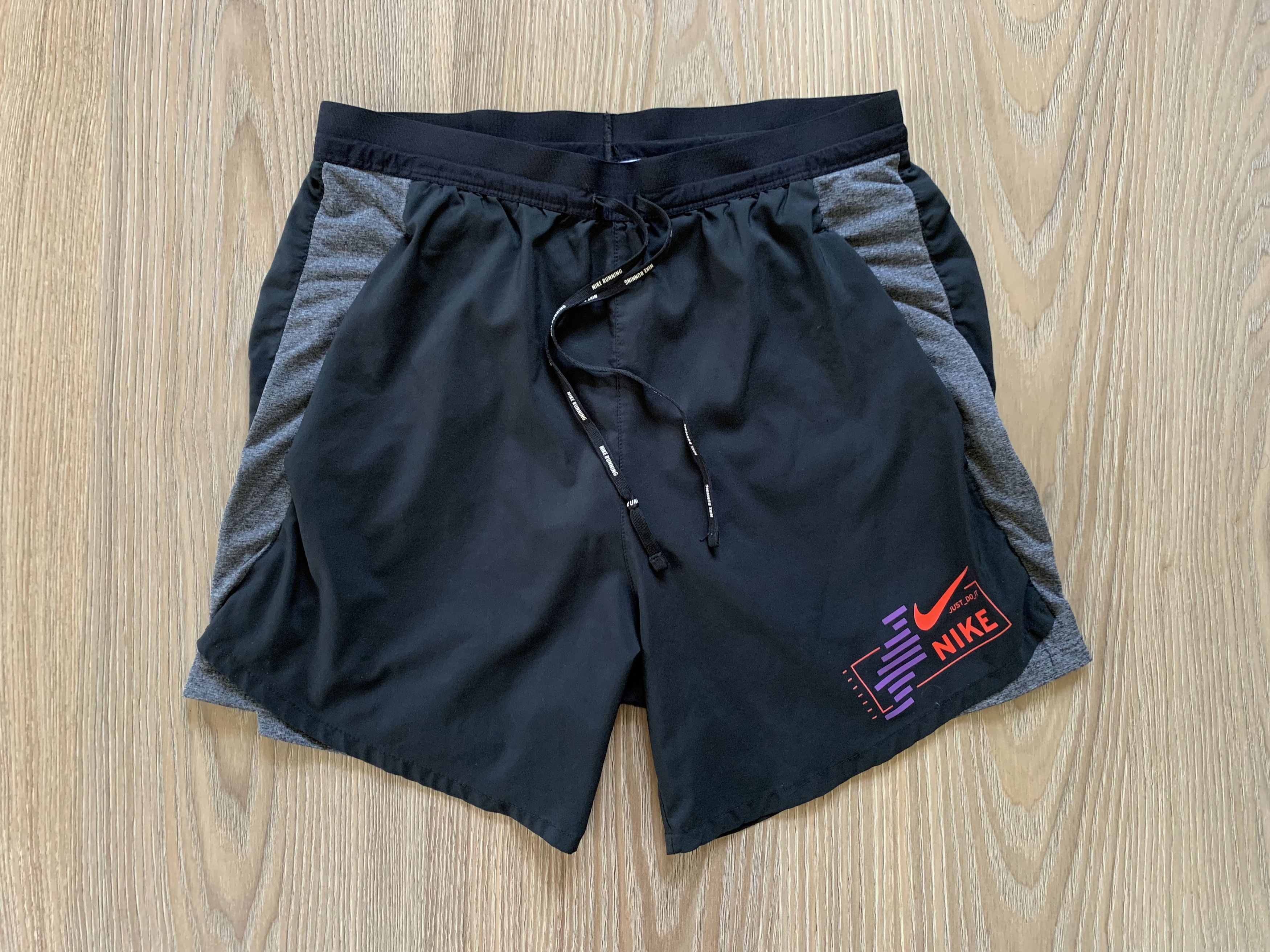 Nike Nike Running Shorts Size US 30 / EU 46 - 2 Thumbnail