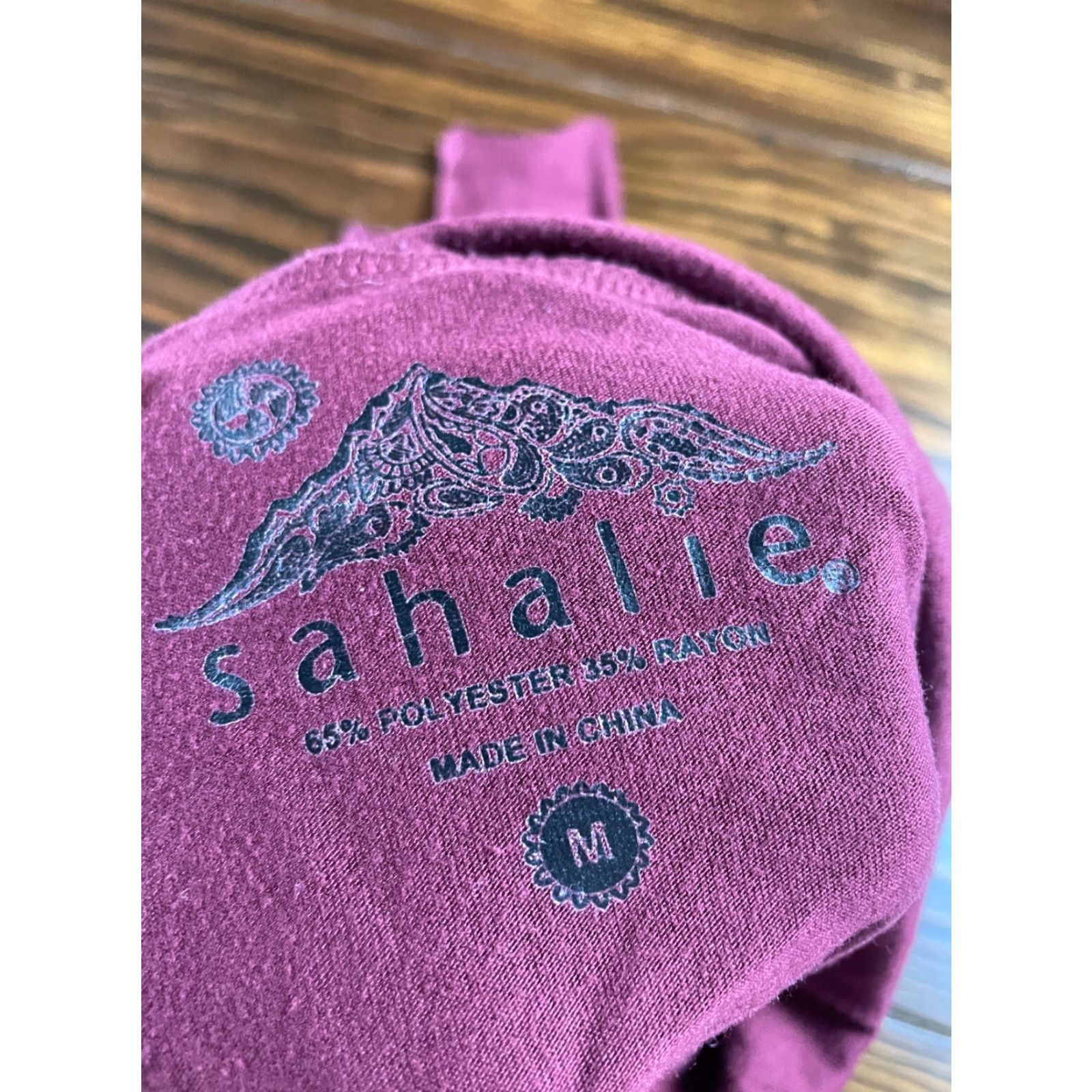Vintage Sahalia Sweater Women’s Medium Burgundy Cowl Neck Pullover Long Sleeve Shirt Size M / US 6-8 / IT 42-44 - 3 Thumbnail