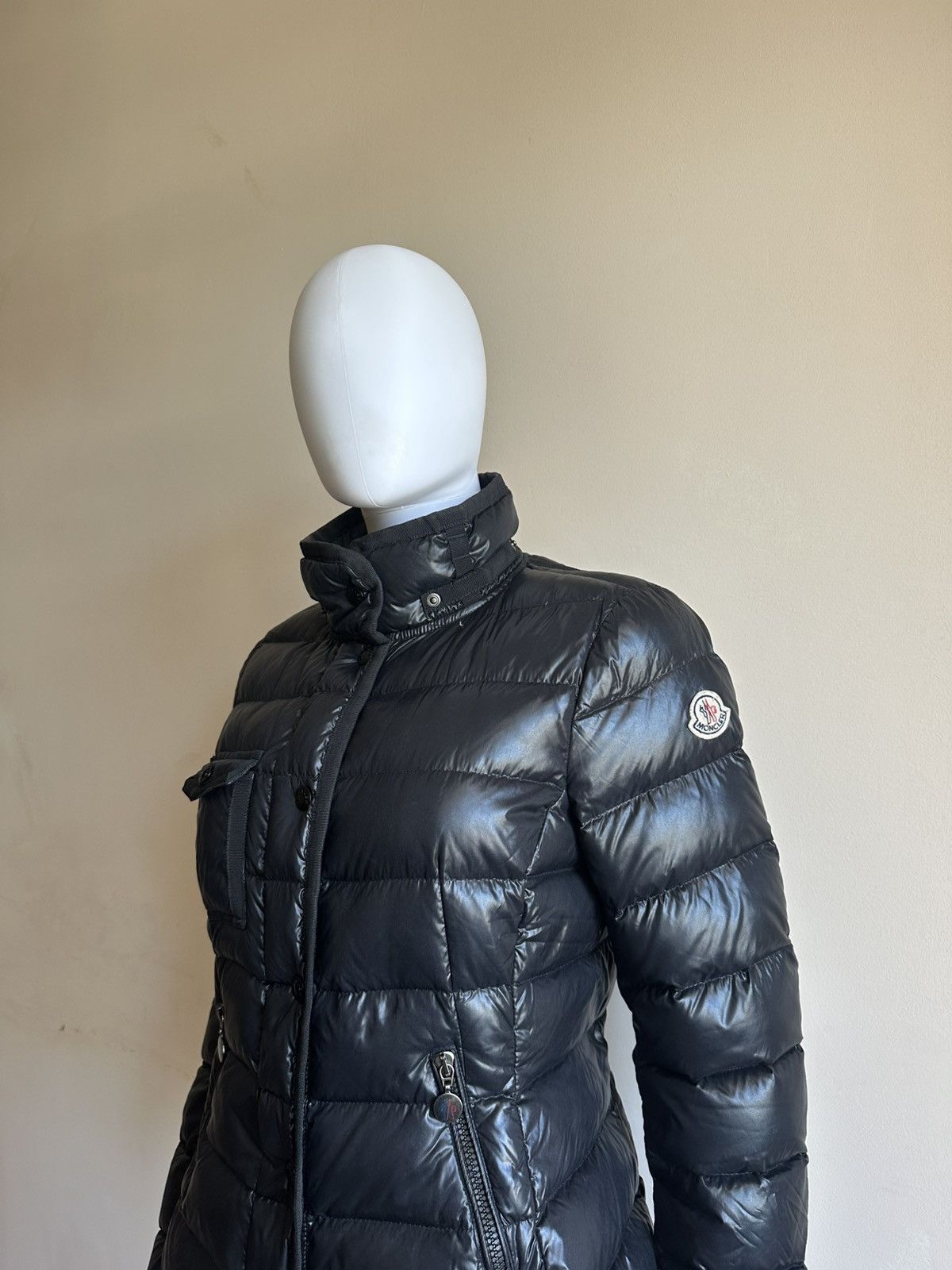 Moncler MONCLER ARMOISE GIUBBOTTO ARMOISE Short JACKET Size XS / US 0-2 / IT 36-38 - 23 Thumbnail