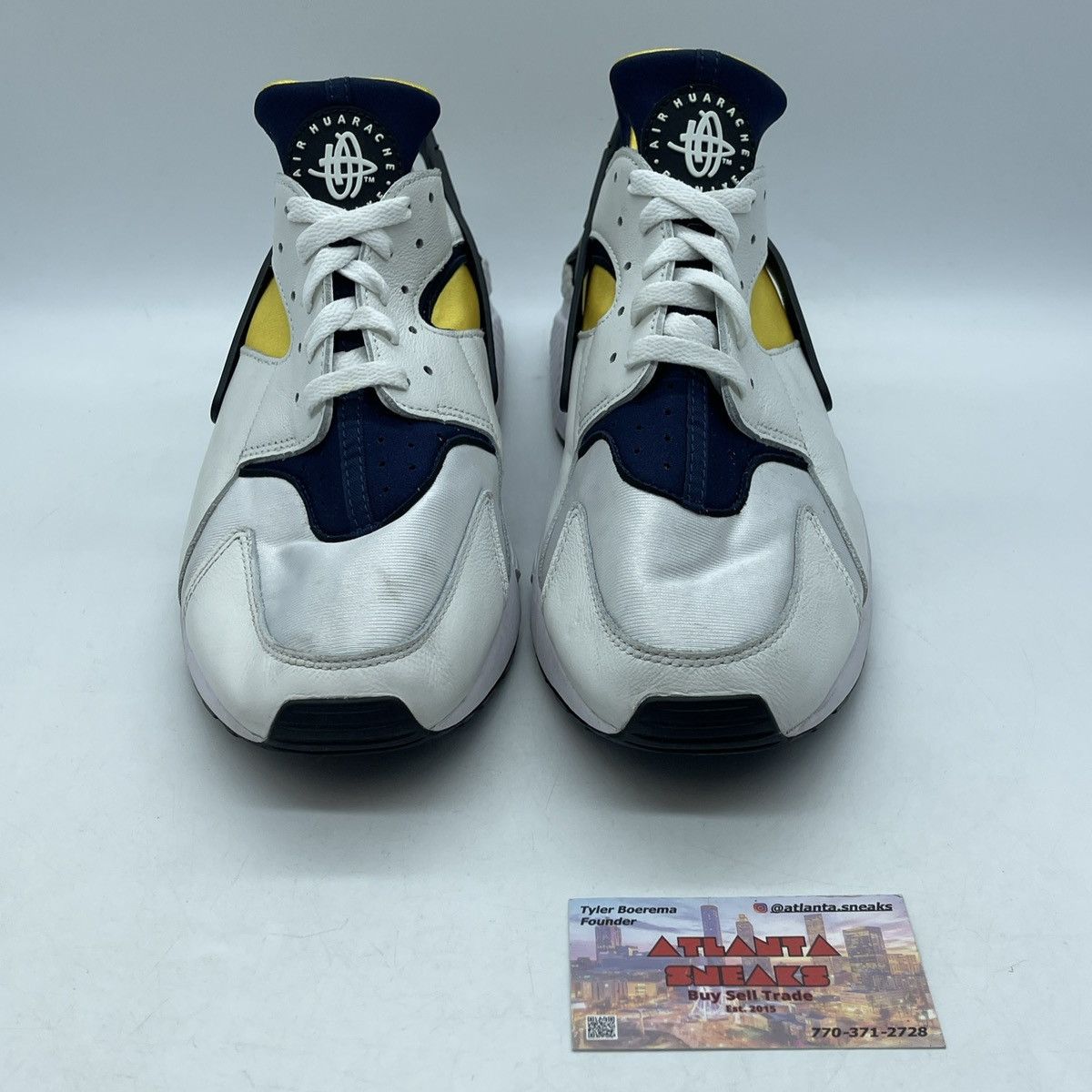 Nike Air huarache Michigan Size US 13 / EU 46 - 2 Thumbnail