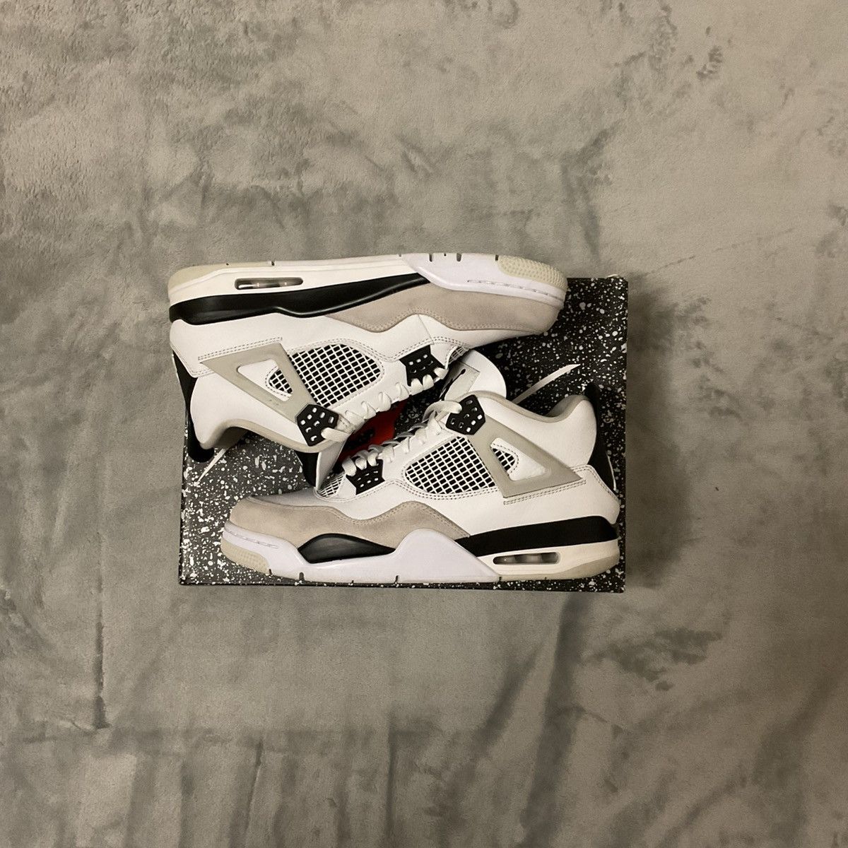 Jordan Brand × Nike Air Jordan 4 Retro Military Black size 10 Size US 10 / EU 43 - 1 Thumbnail