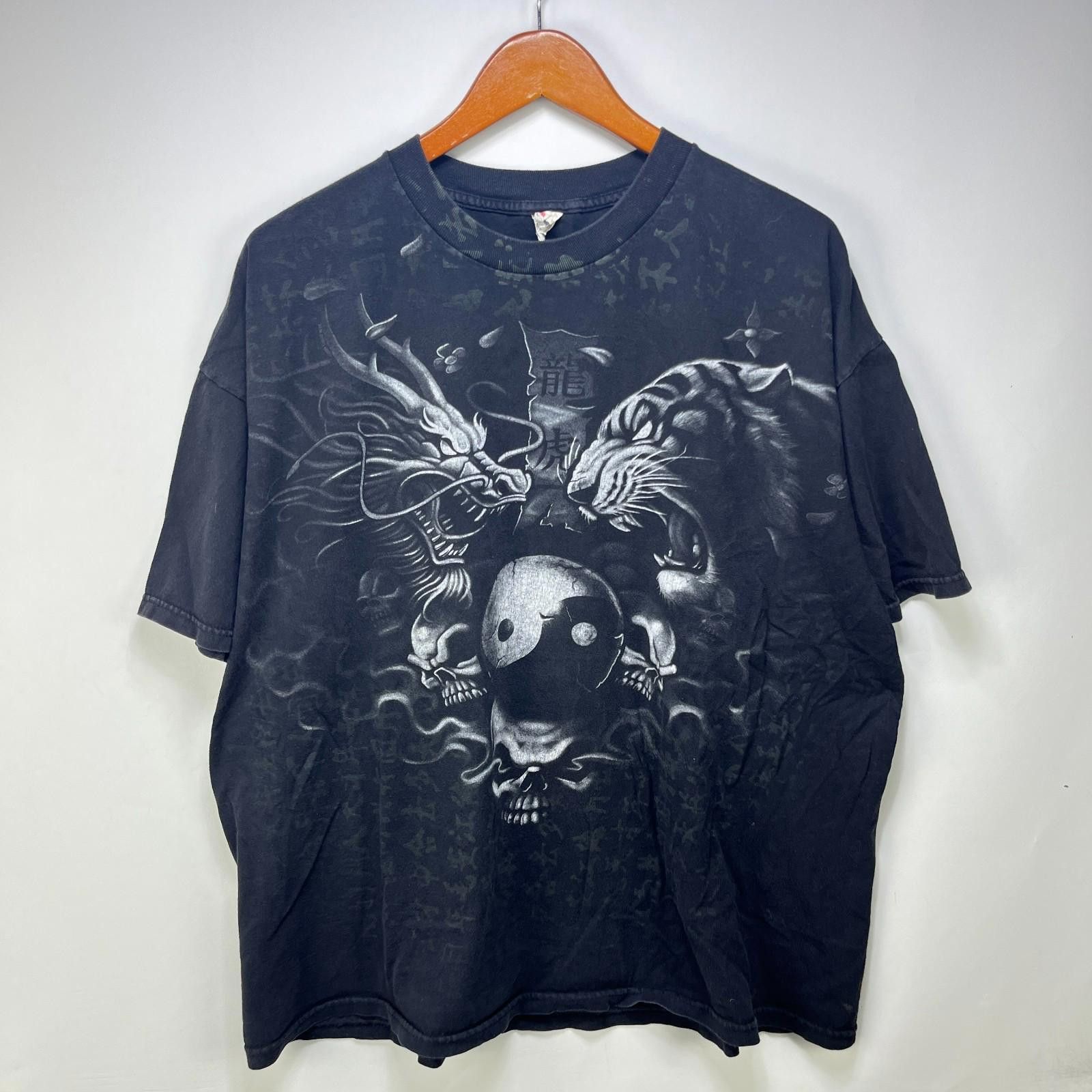Vintage Vintage Y2K Dragon Tiger Skull Skater T Shirt 2XL Faded Size US XXL / EU 58 / 5 - 1 Thumbnail