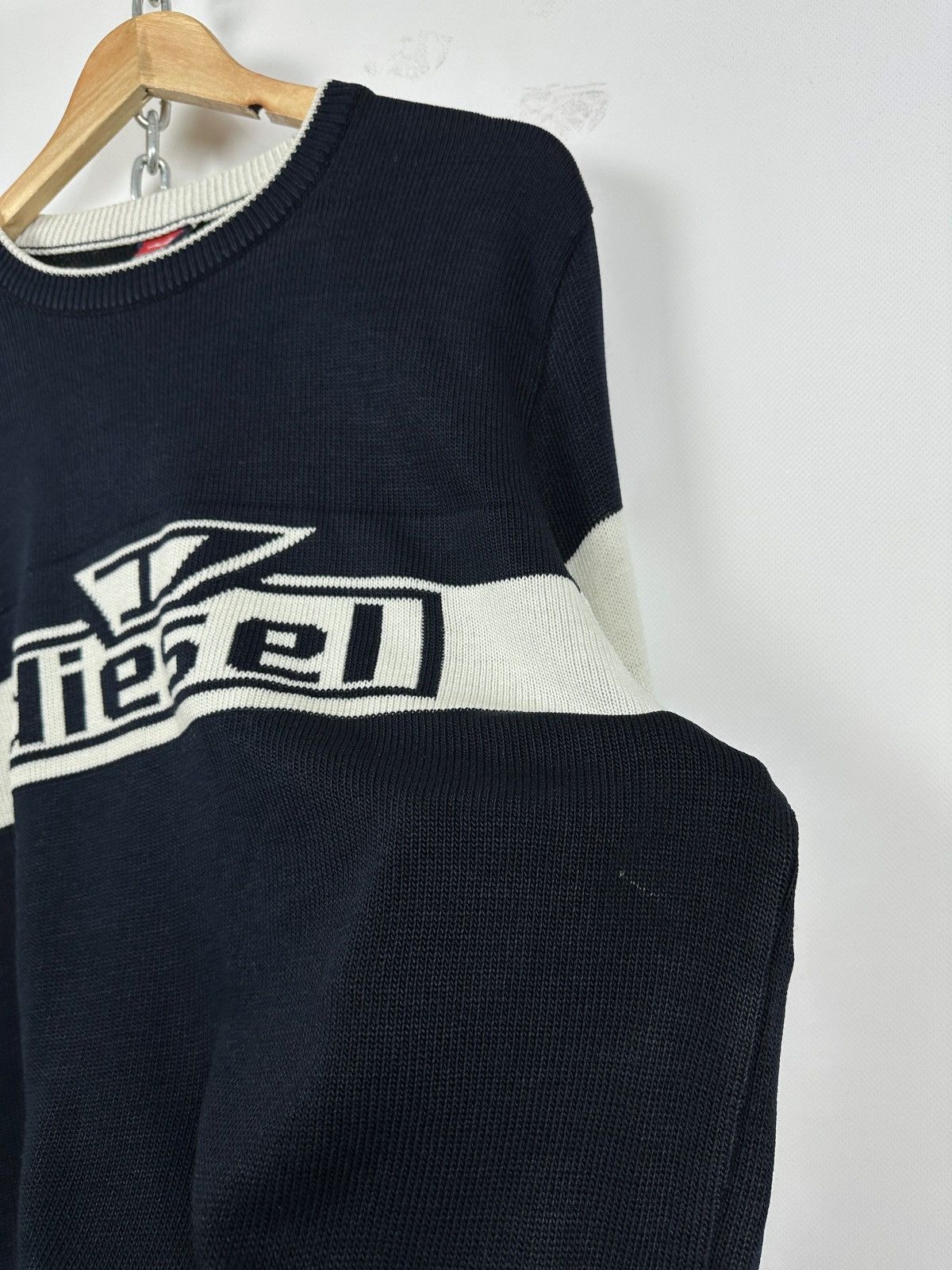 Diesel Vintage Diesel Y2K Big Logo Navy Blue Knit Sweater Size US L / EU 52-54 / 3 - 22 Thumbnail