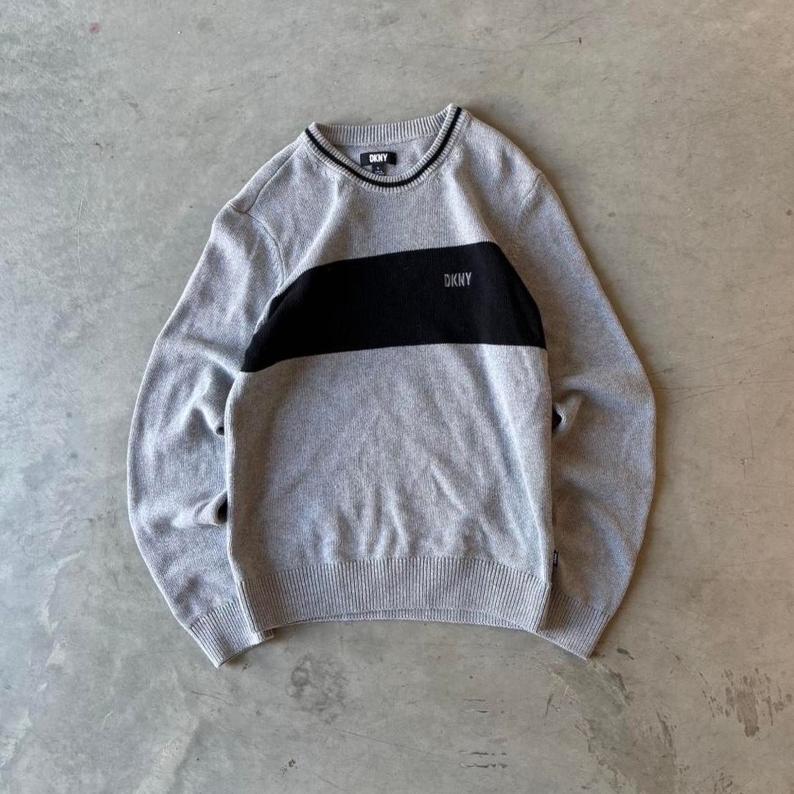 DKNY Y2k dkny striped sweater Size US S / EU 44-46 / 1 - 1 Thumbnail