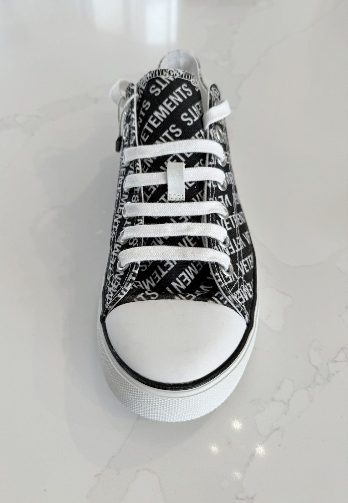 Vetements New FW18 Phase 2 Monogram CTN Low Top Canvas Sneakers 42 Size US 8.5 / EU 41-42 - 16 Thumbnail