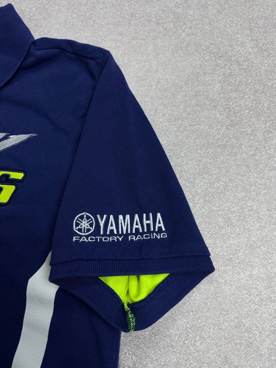 Vintage Vintage Yamaha VR46 Boxy Polo Racing Y2K Victor Rossi Size US M / EU 48-50 / 2 - 8 Thumbnail