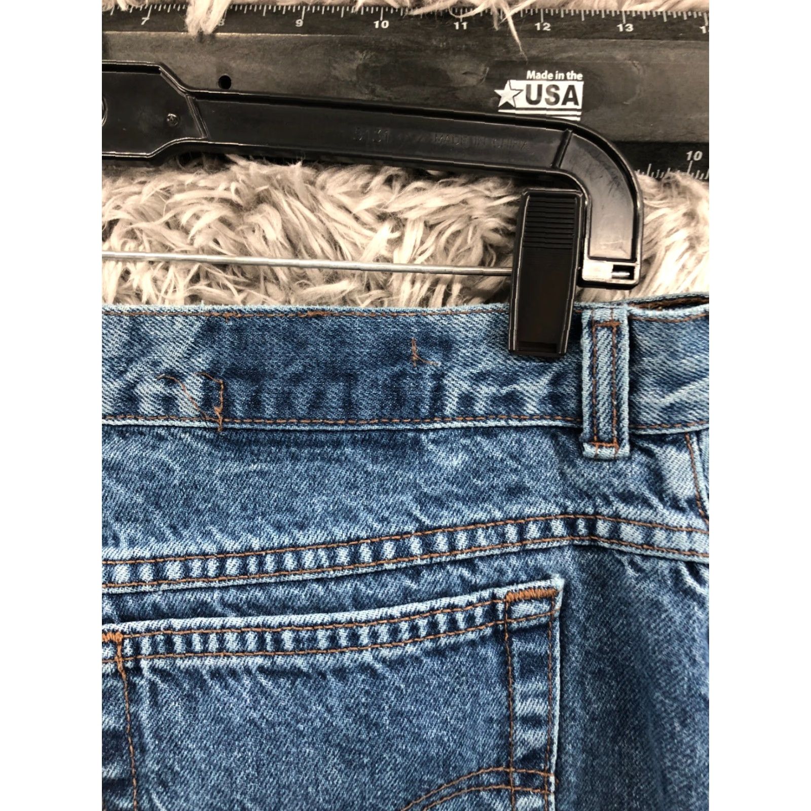 Levi's VINTAGE Levi's Jeans Size 22 34x30 Womens Blue High Rise Taper Mom Levi's 500 Series Regular Denim 5-Pocket Mens Womens Girls Size 40" / US 18 - 7 Thumbnail